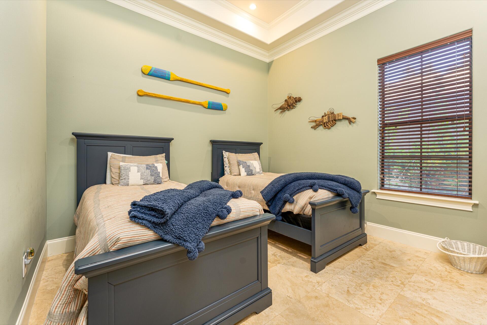 BURNT PINE - Residential