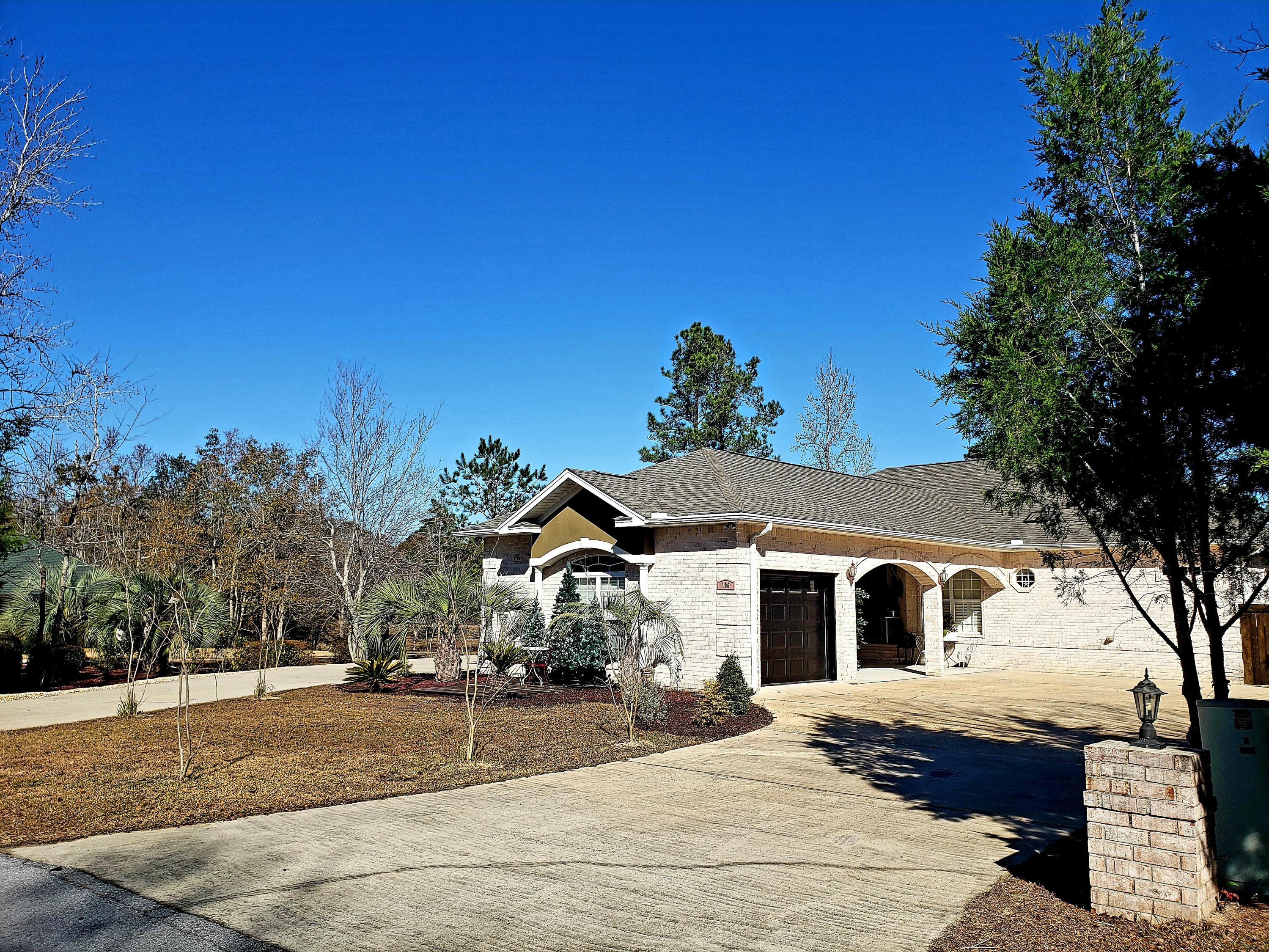 FOXWOOD COUNTRY CLUB EST - Residential