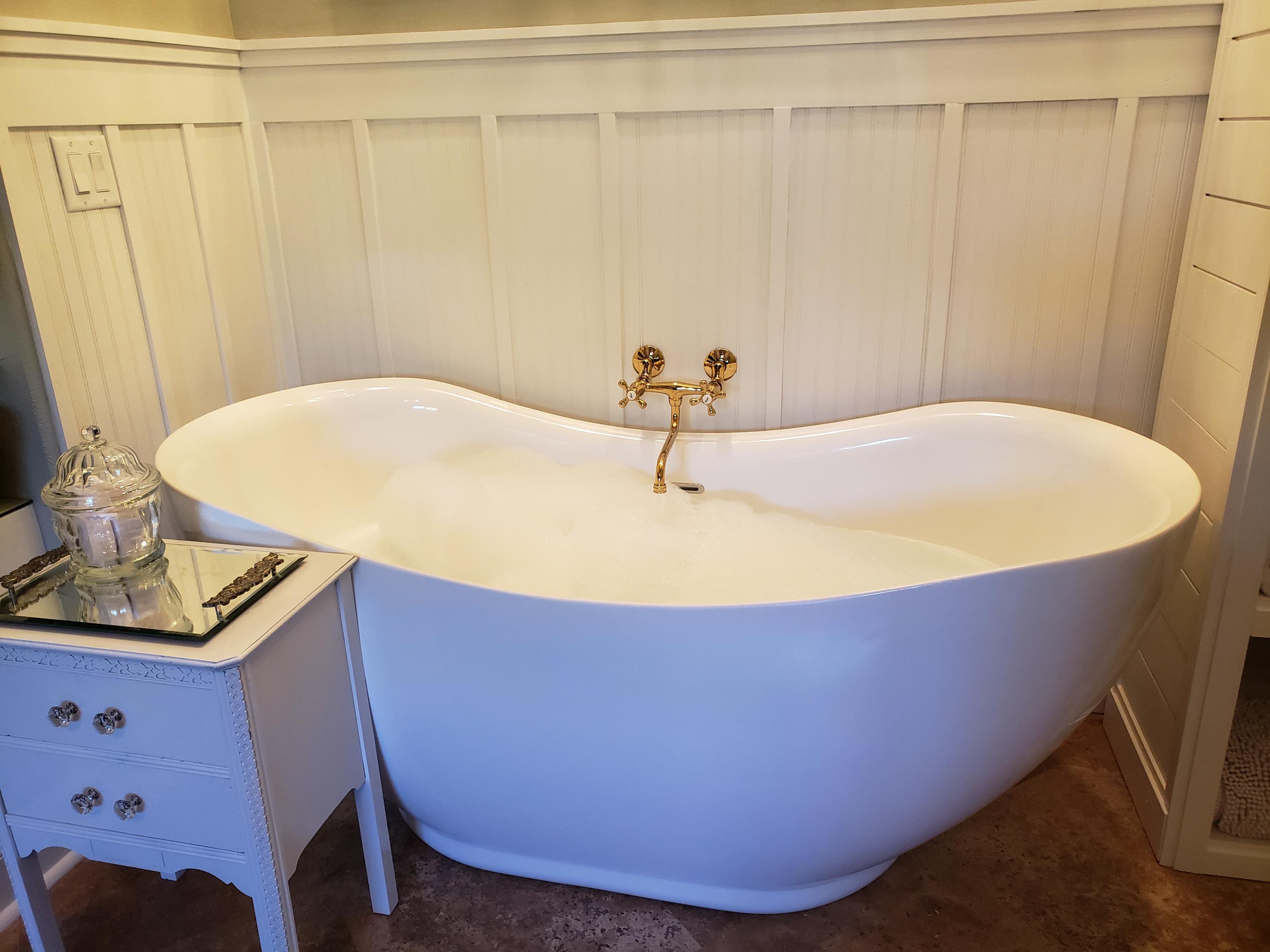 FOXWOOD COUNTRY CLUB EST - Residential