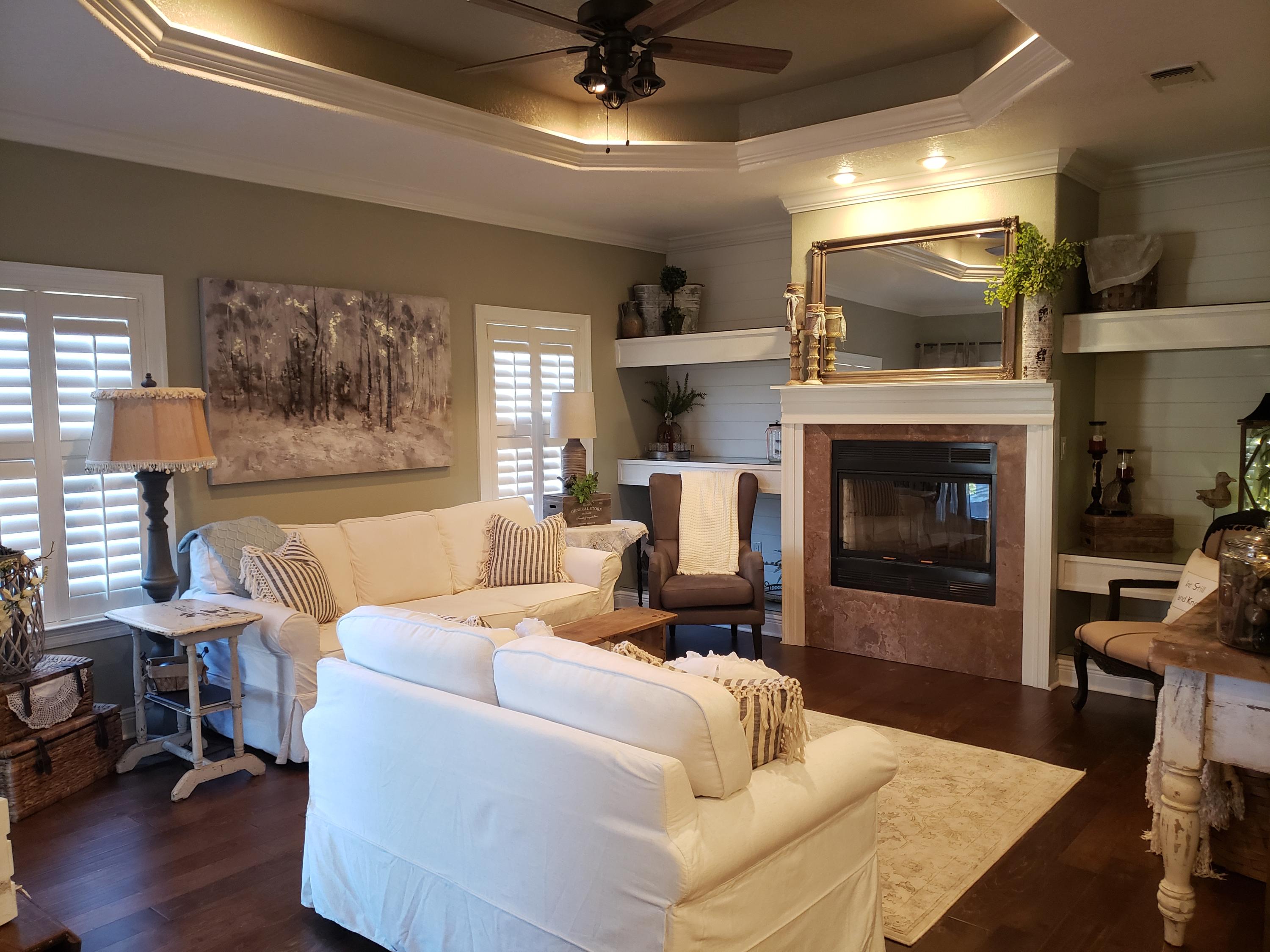 FOXWOOD COUNTRY CLUB EST - Residential