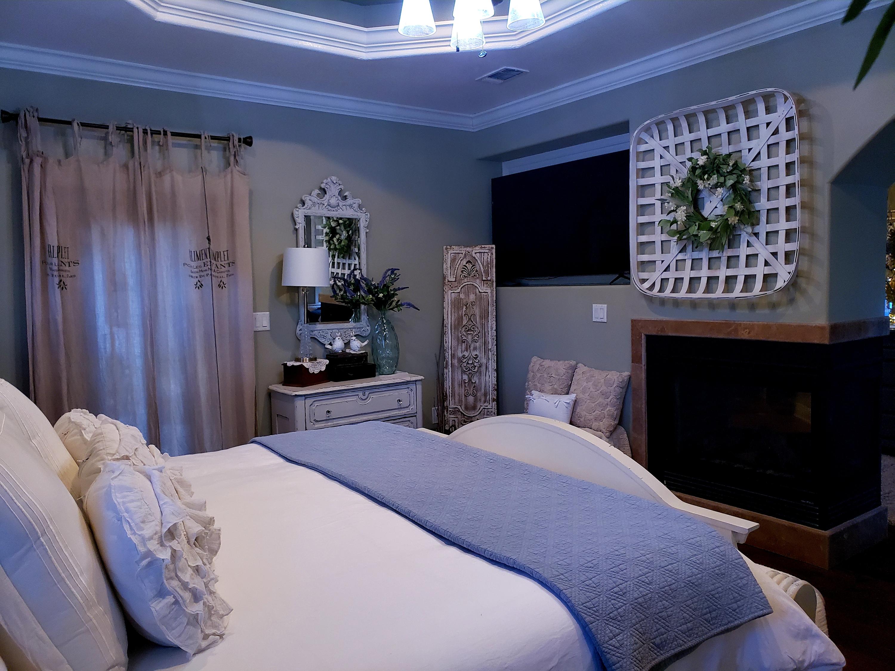 FOXWOOD COUNTRY CLUB EST - Residential