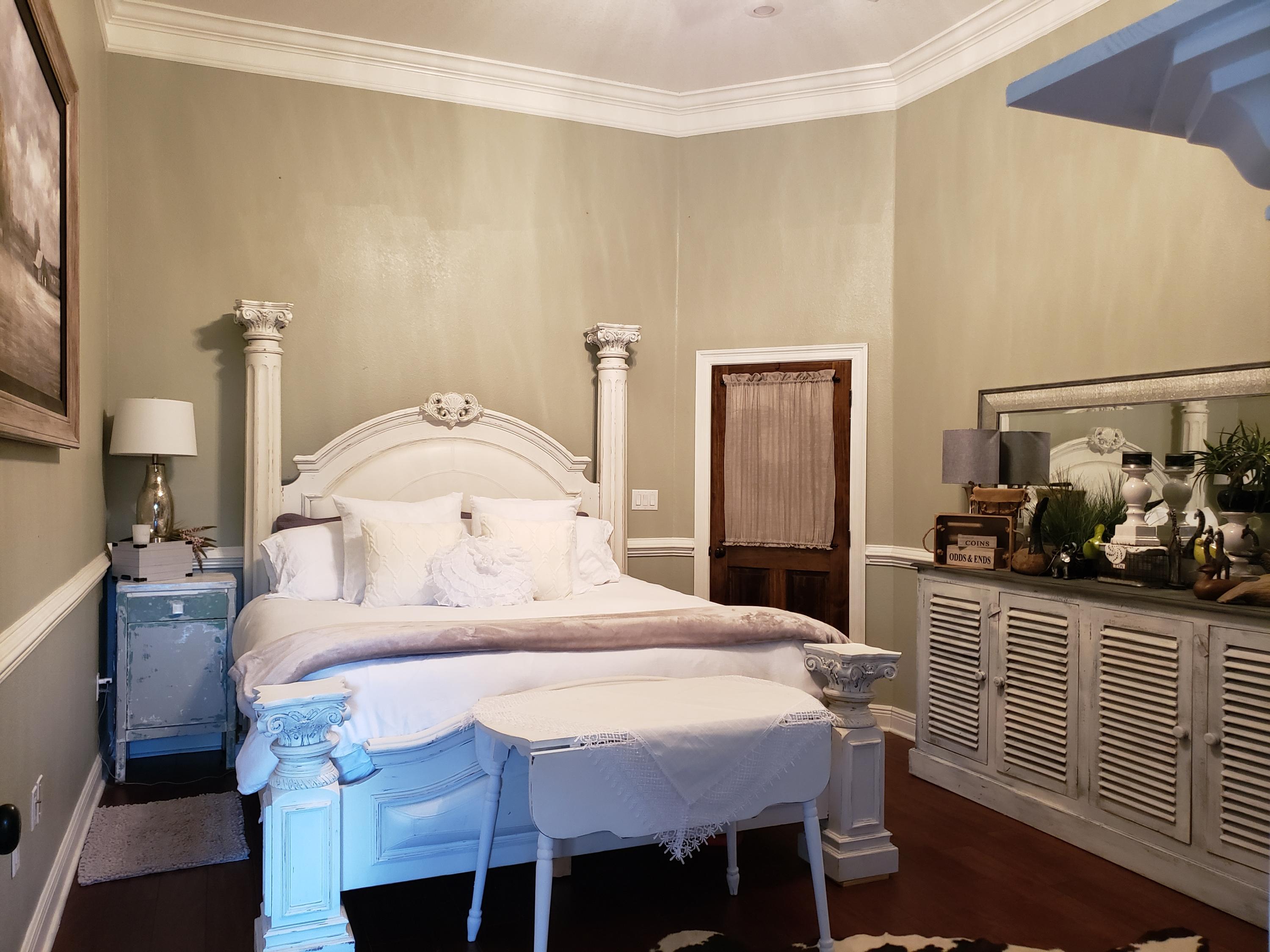 FOXWOOD COUNTRY CLUB EST - Residential