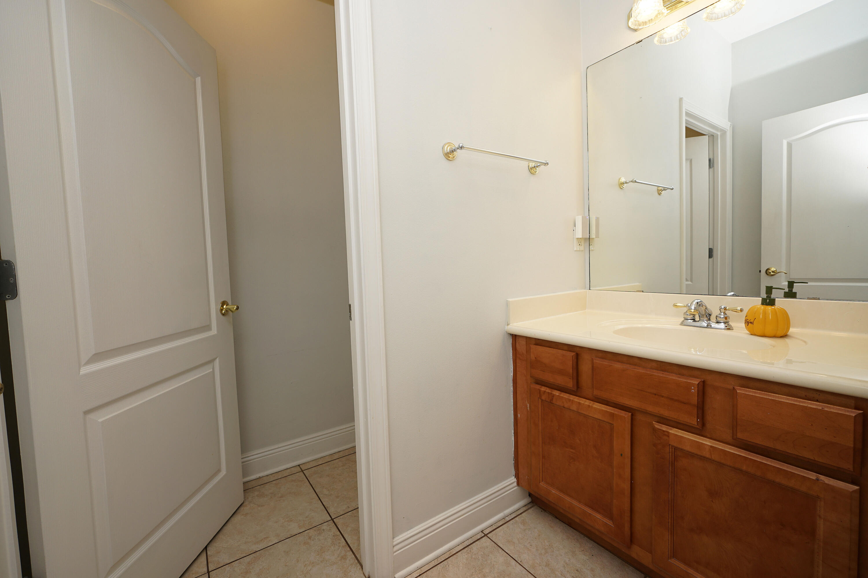 GRAND OAK PLACE - Residential