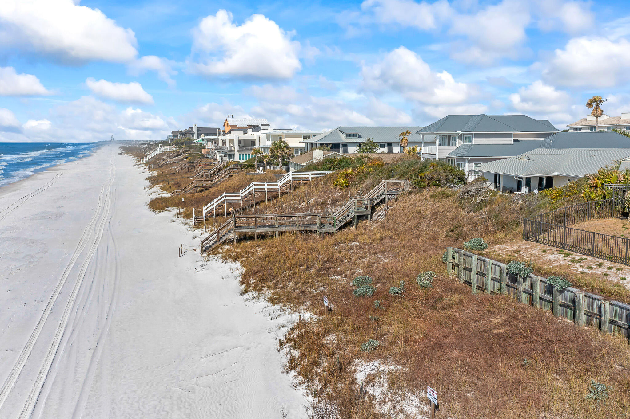 PELICAN POINTE AT CAMP CREEK - Residential