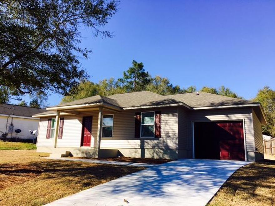 Come see this lovely, brand new home with open floor plan to include living room, well equipped kitchen and dining area. This home also includes a split bedroom plan with the master bedroom, master bath, walk-in closet, two additional bedrooms and a 2nd full bath. You will enjoy a one car garage with opener, an open patio and fenced yard. Owner will consider pets. Don't wait, call today!