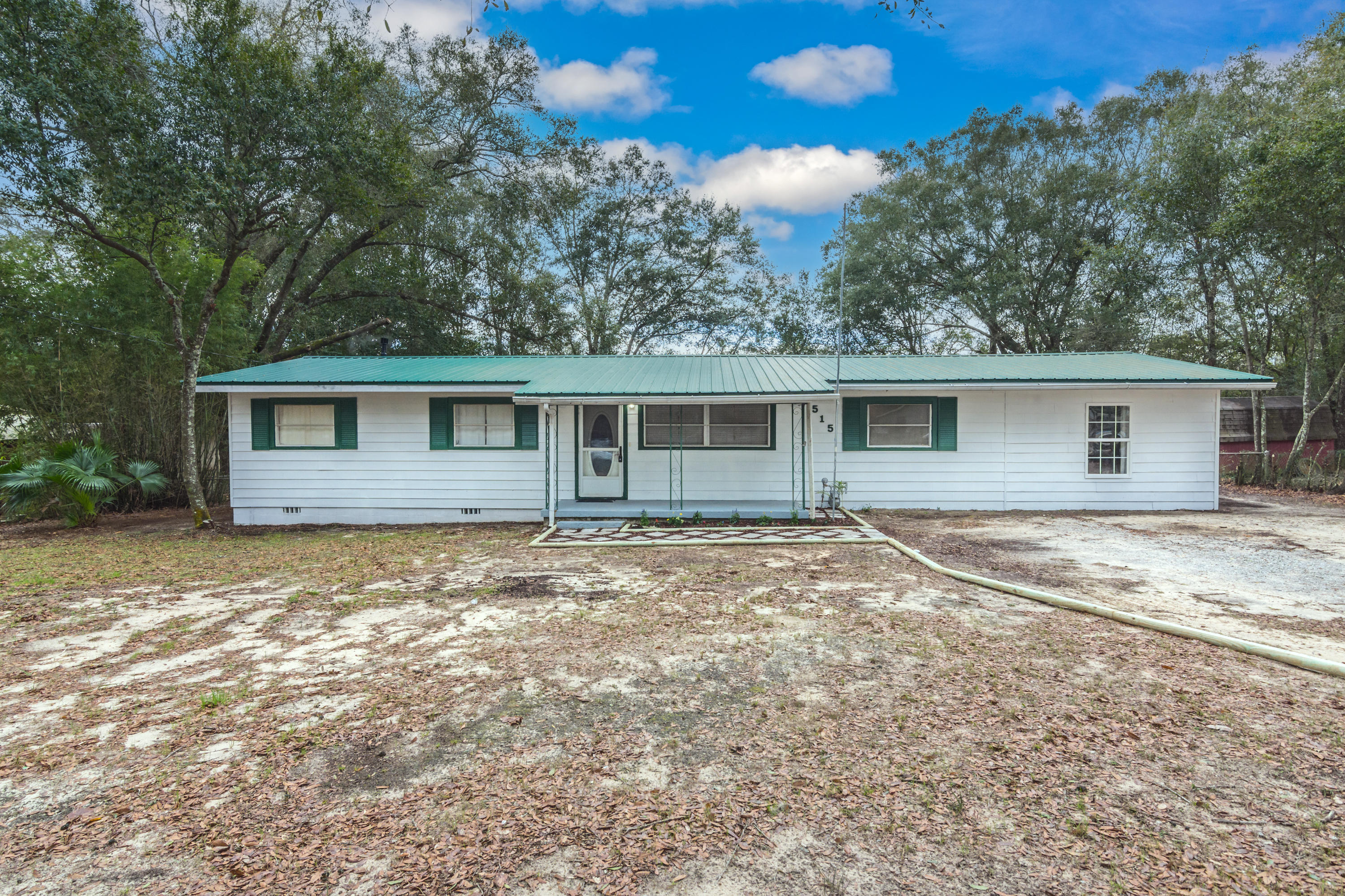 CRESTVIEW - Residential