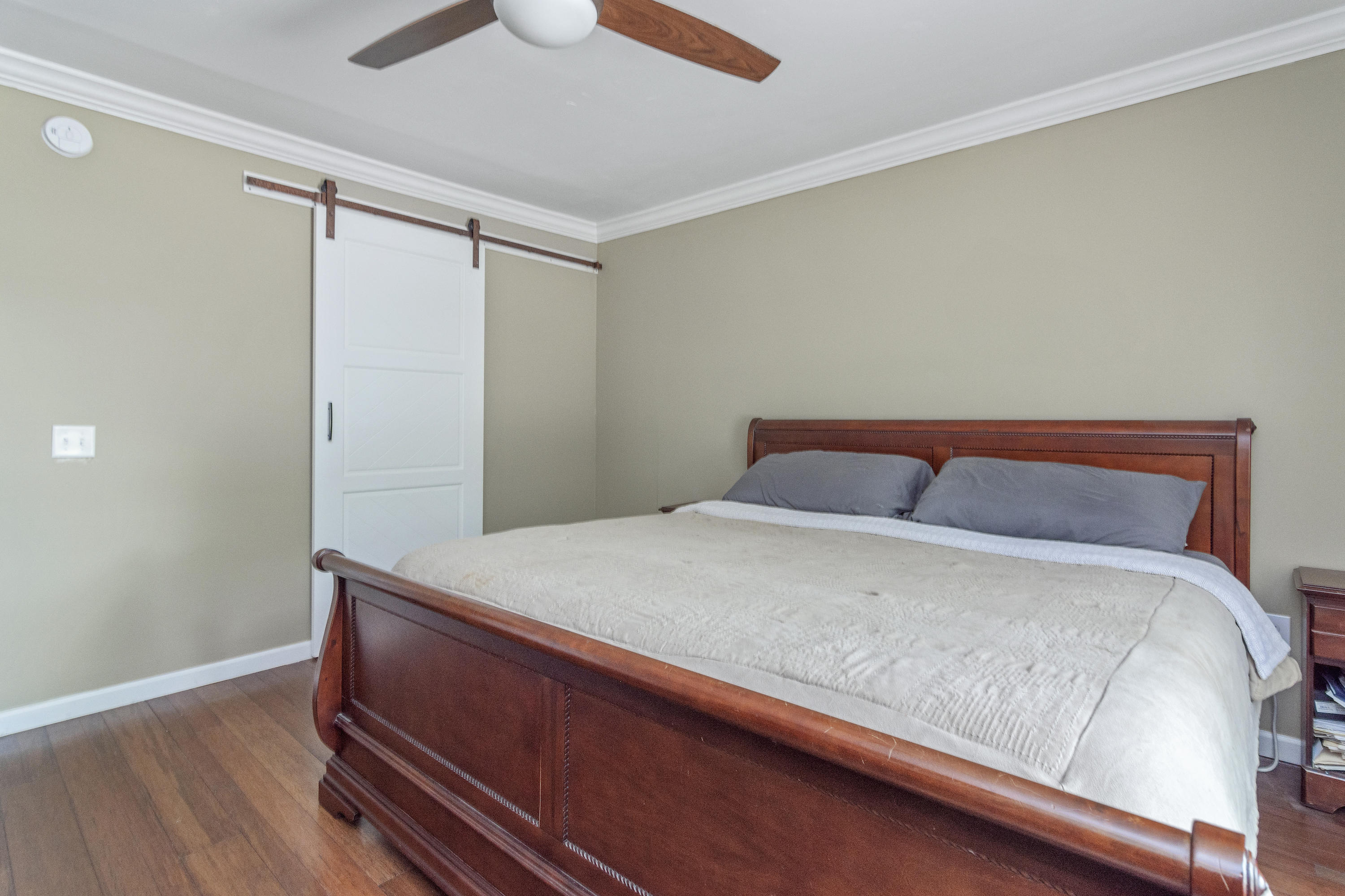 CRESTVIEW - Residential