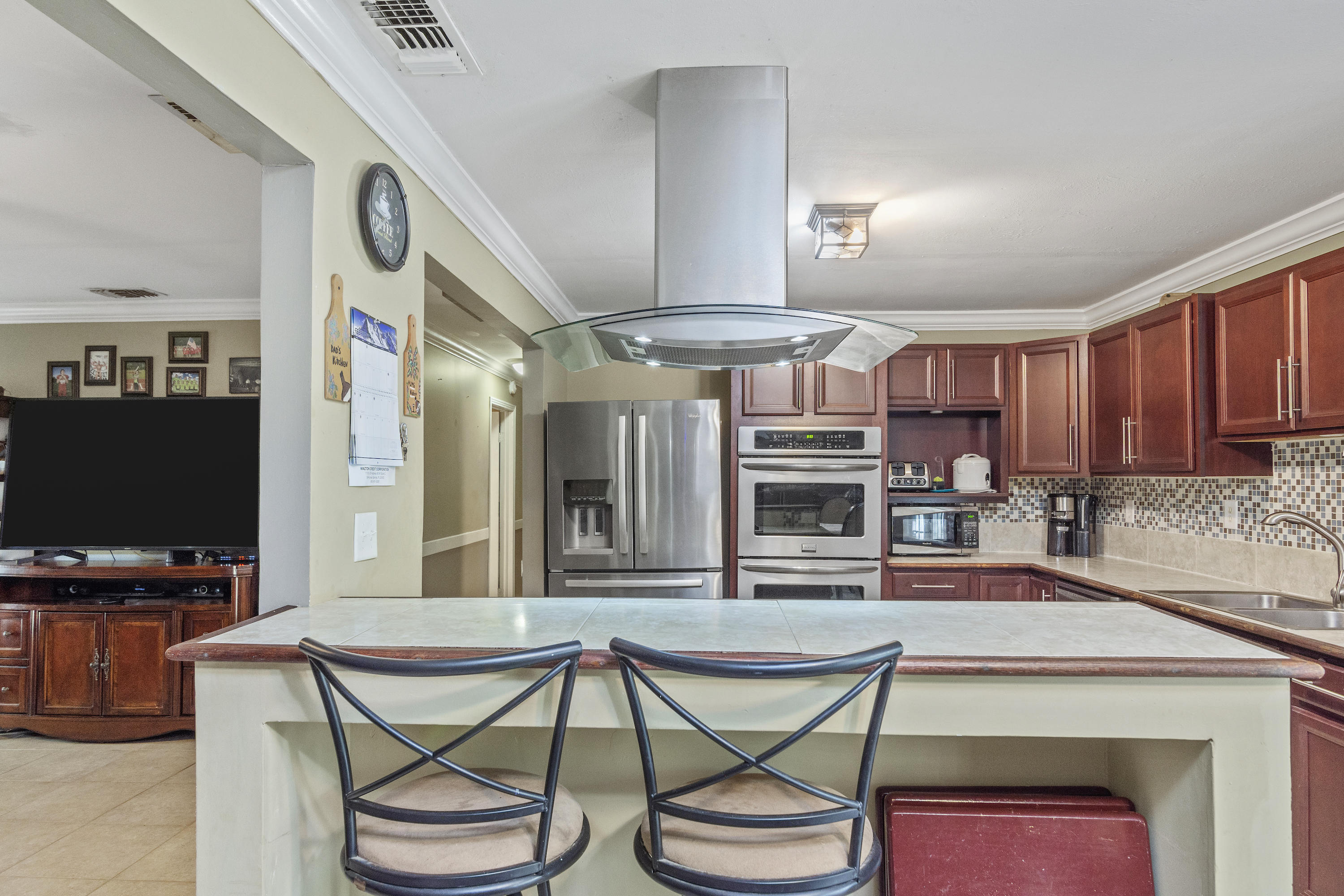 CRESTVIEW - Residential