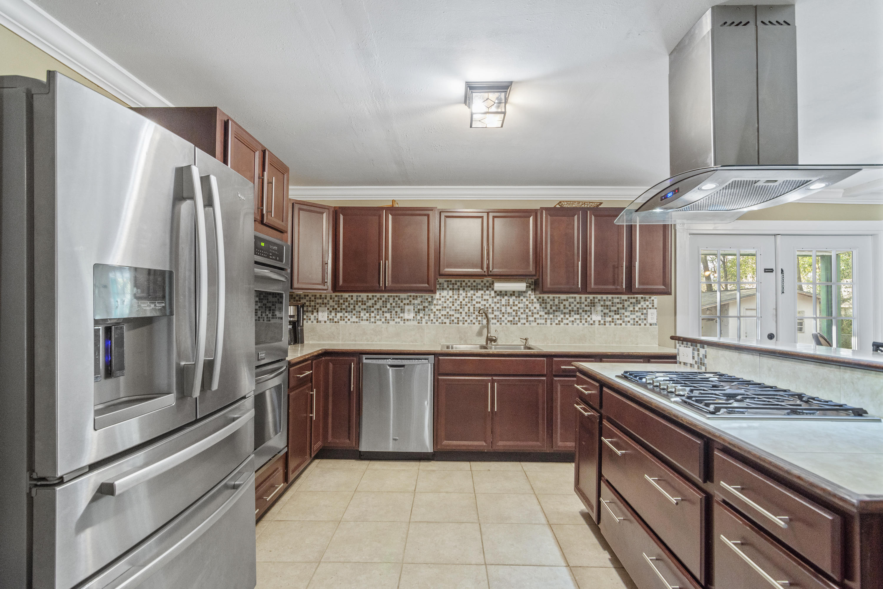 CRESTVIEW - Residential