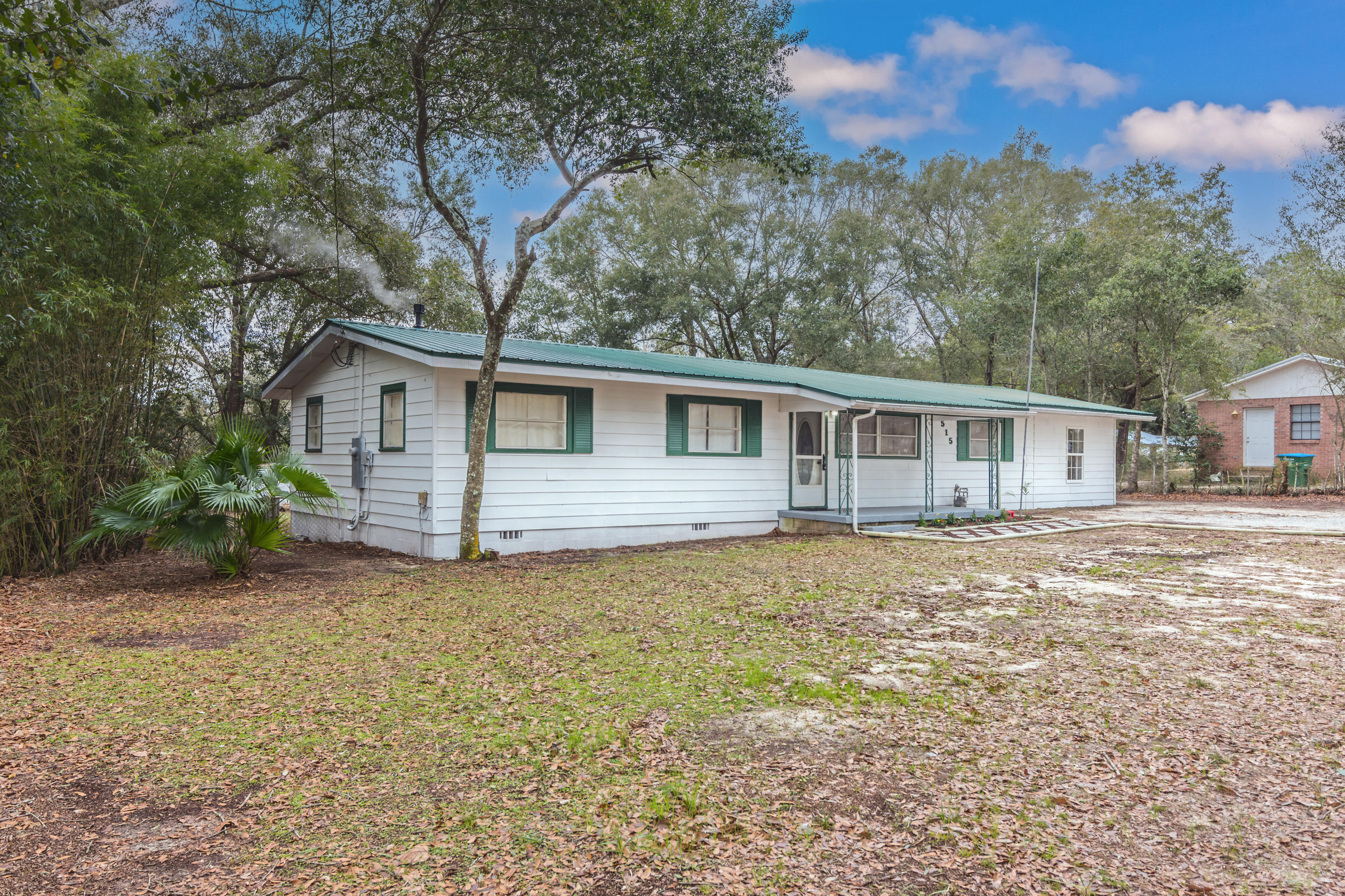 CRESTVIEW - Residential