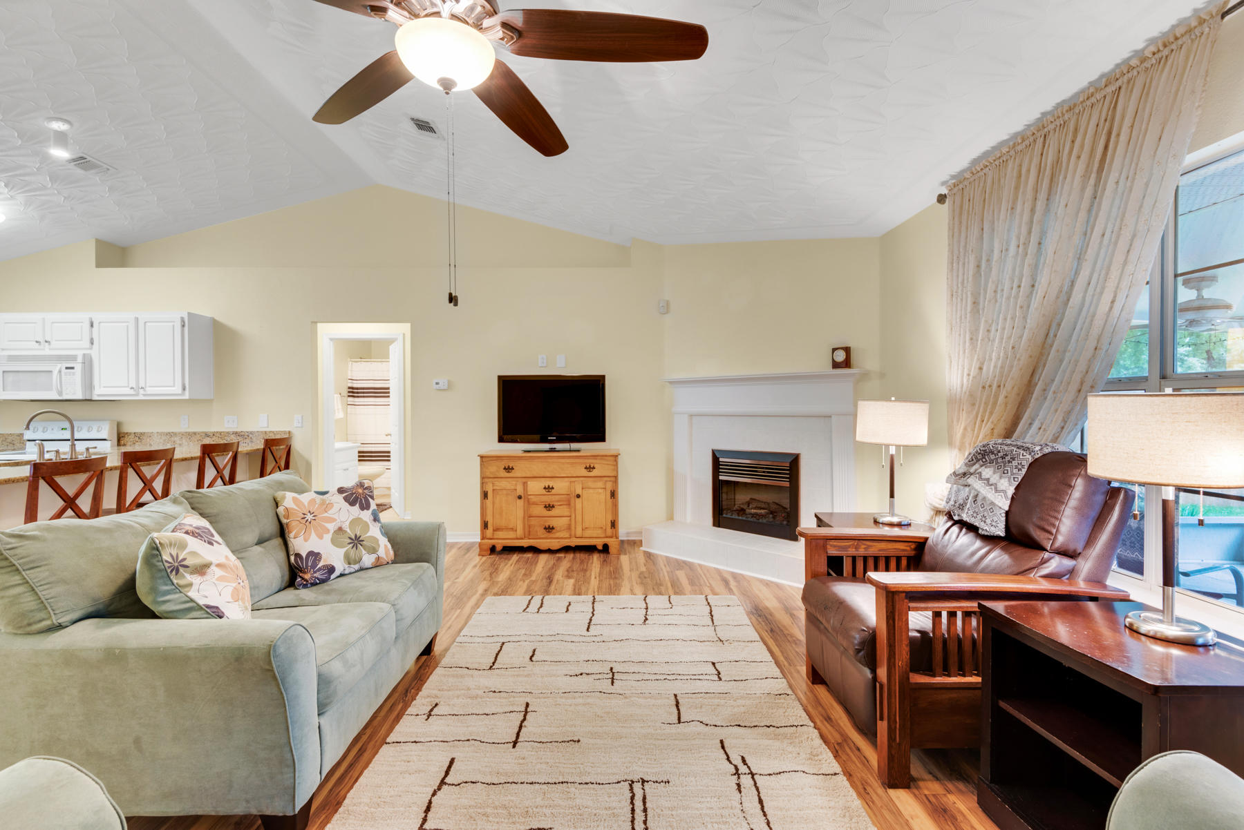 FOXWOOD ADDITION S/D - Residential