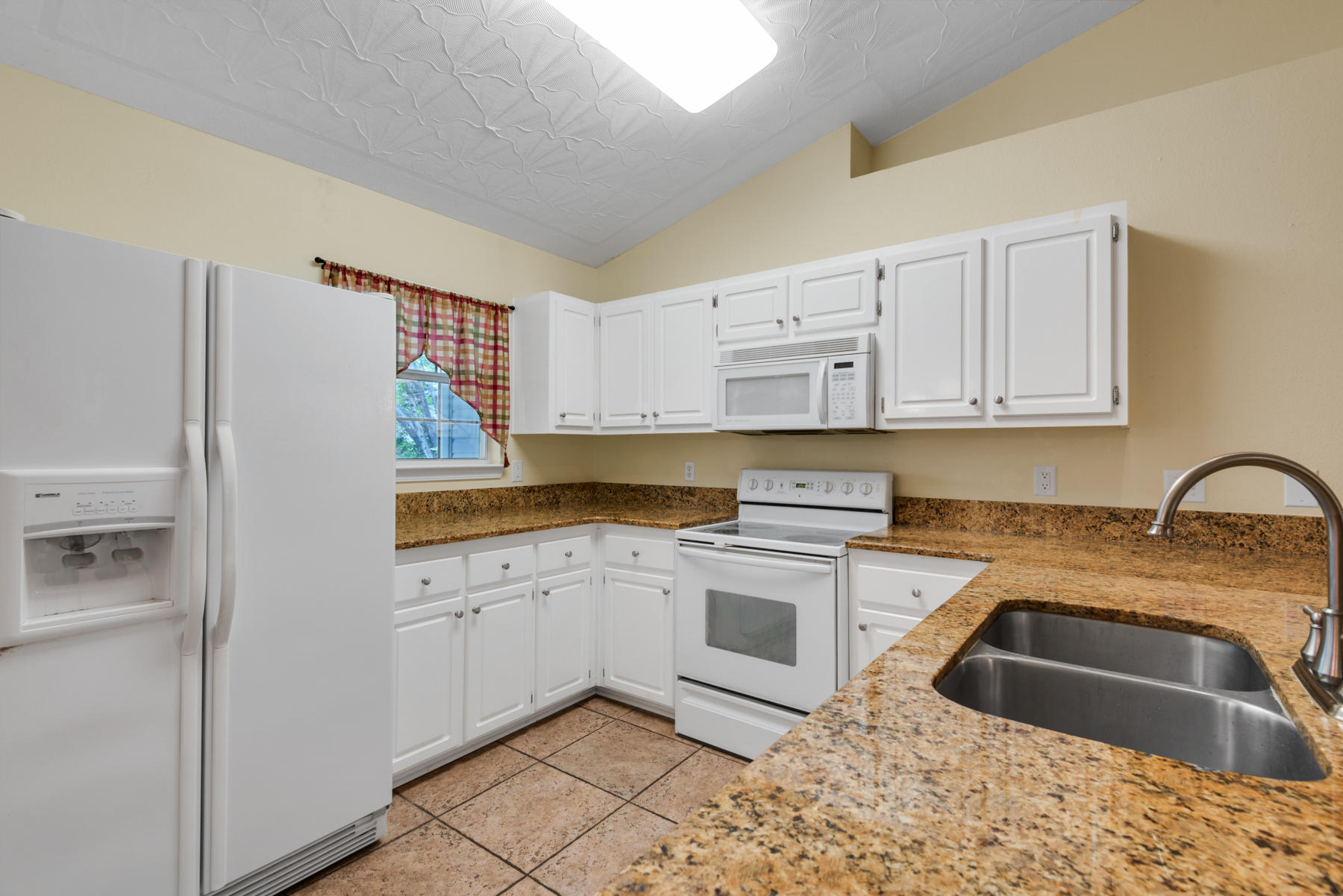 FOXWOOD ADDITION S/D - Residential