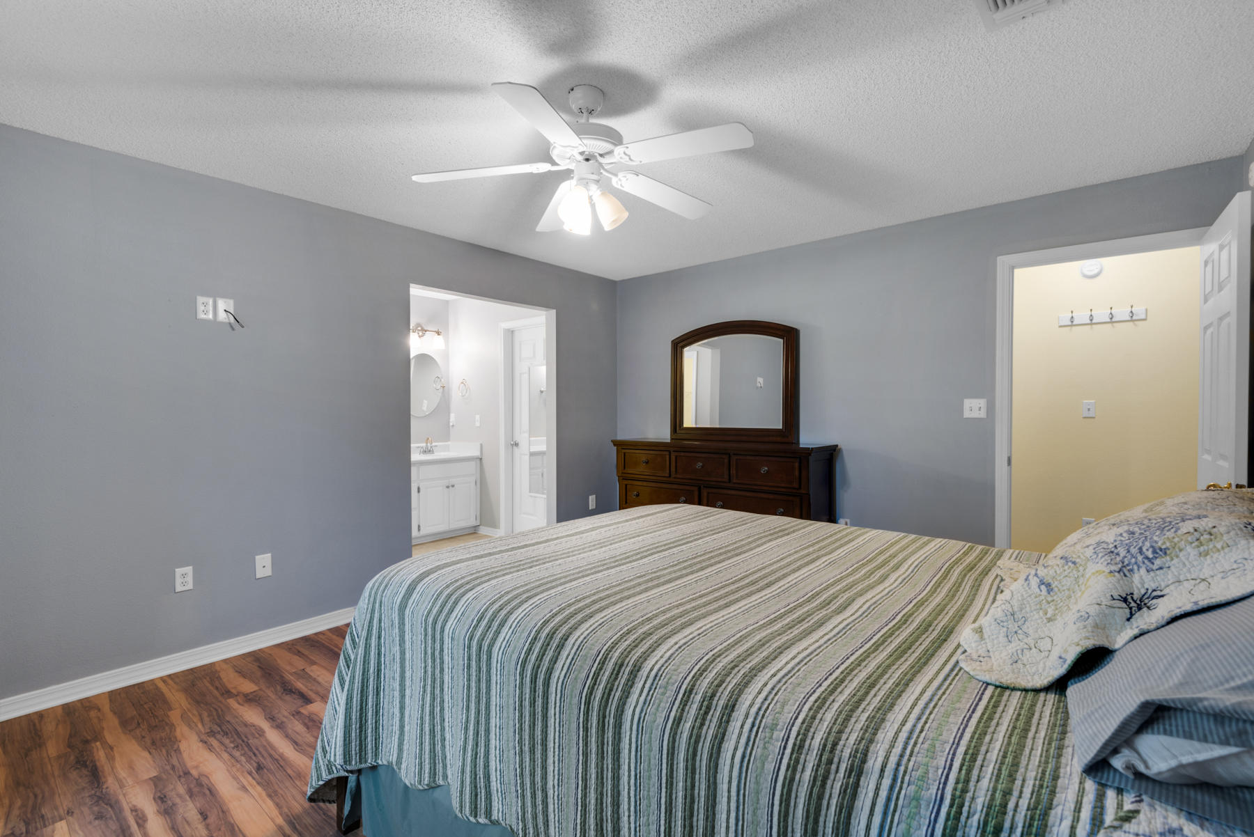 FOXWOOD ADDITION S/D - Residential