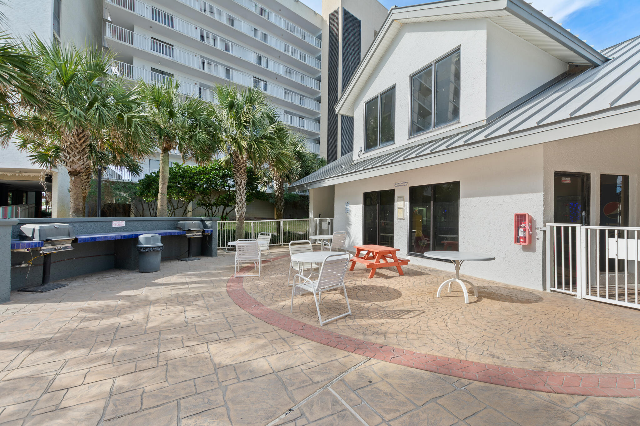 MAINSAIL CONDO PH 3 - Residential