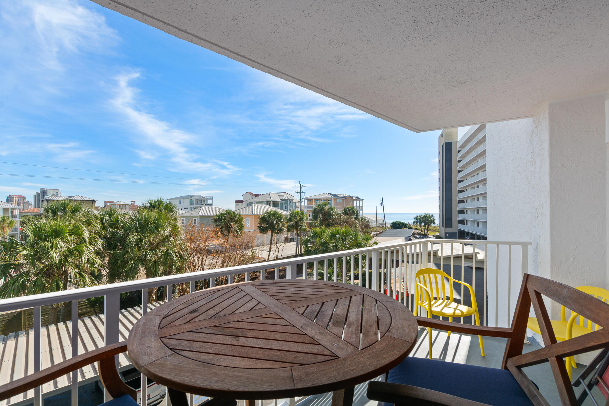 MAINSAIL CONDO PH 3 - Residential