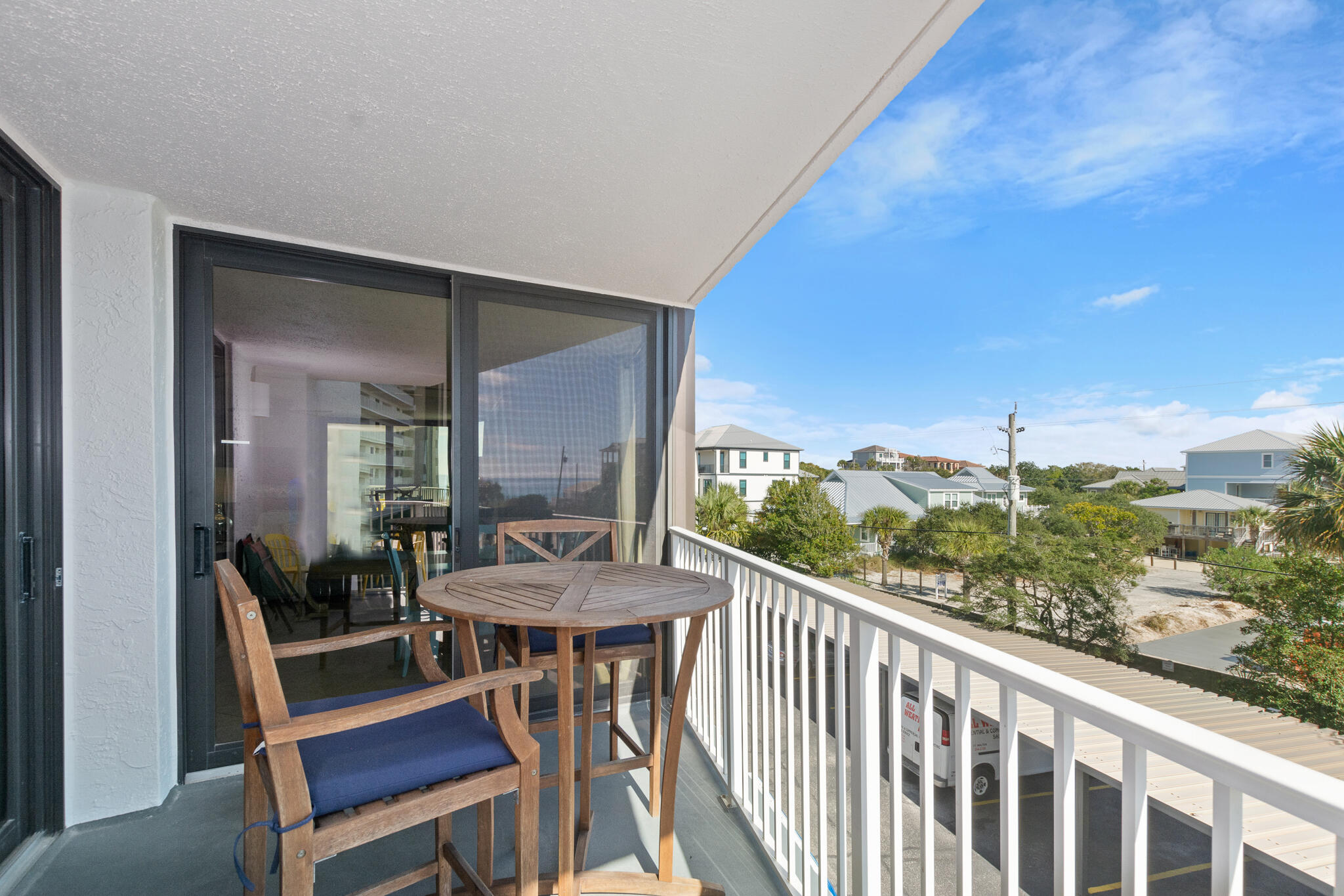 MAINSAIL CONDO PH 3 - Residential