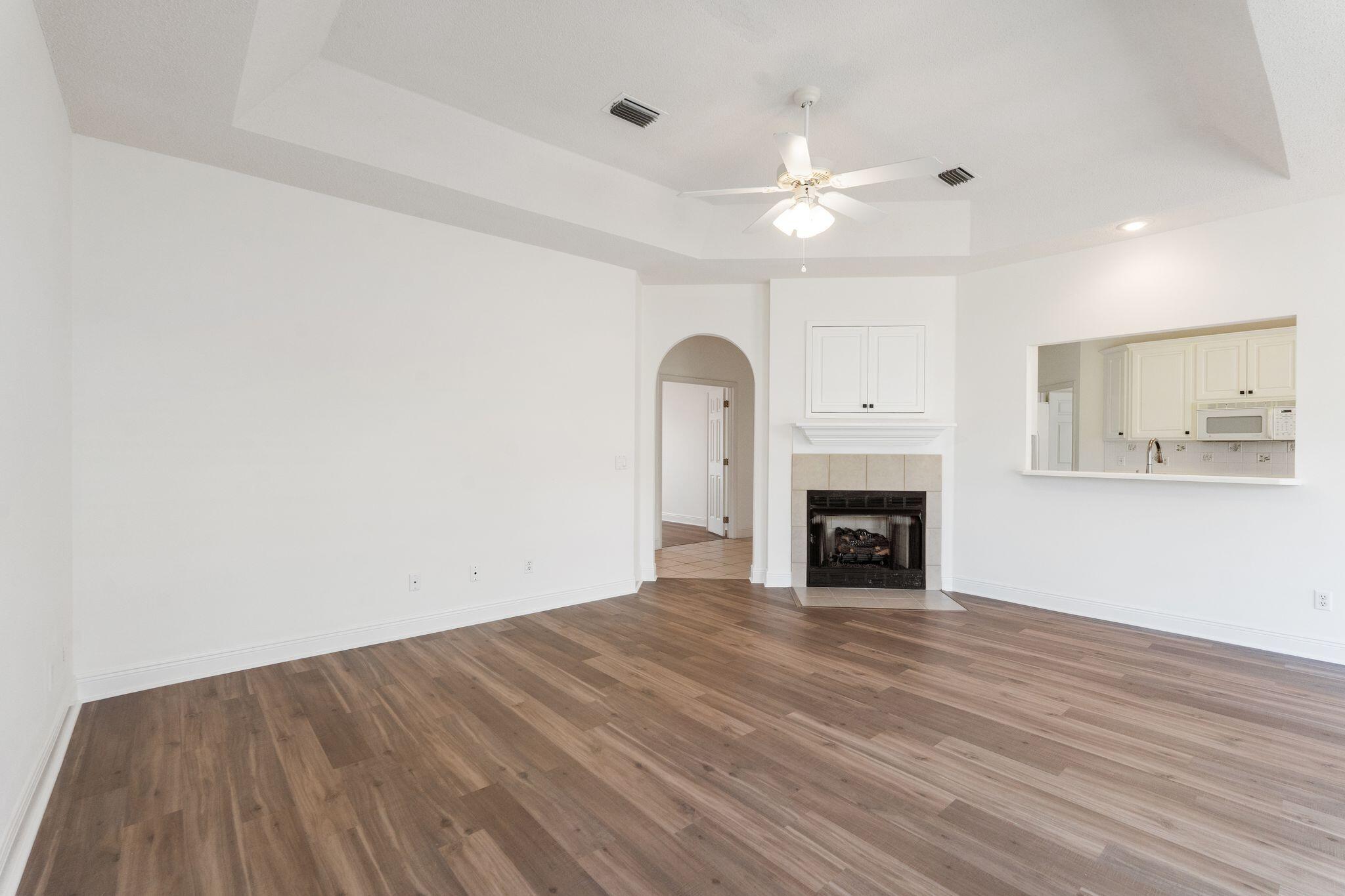 BAY POINT UNIT 1 - Residential