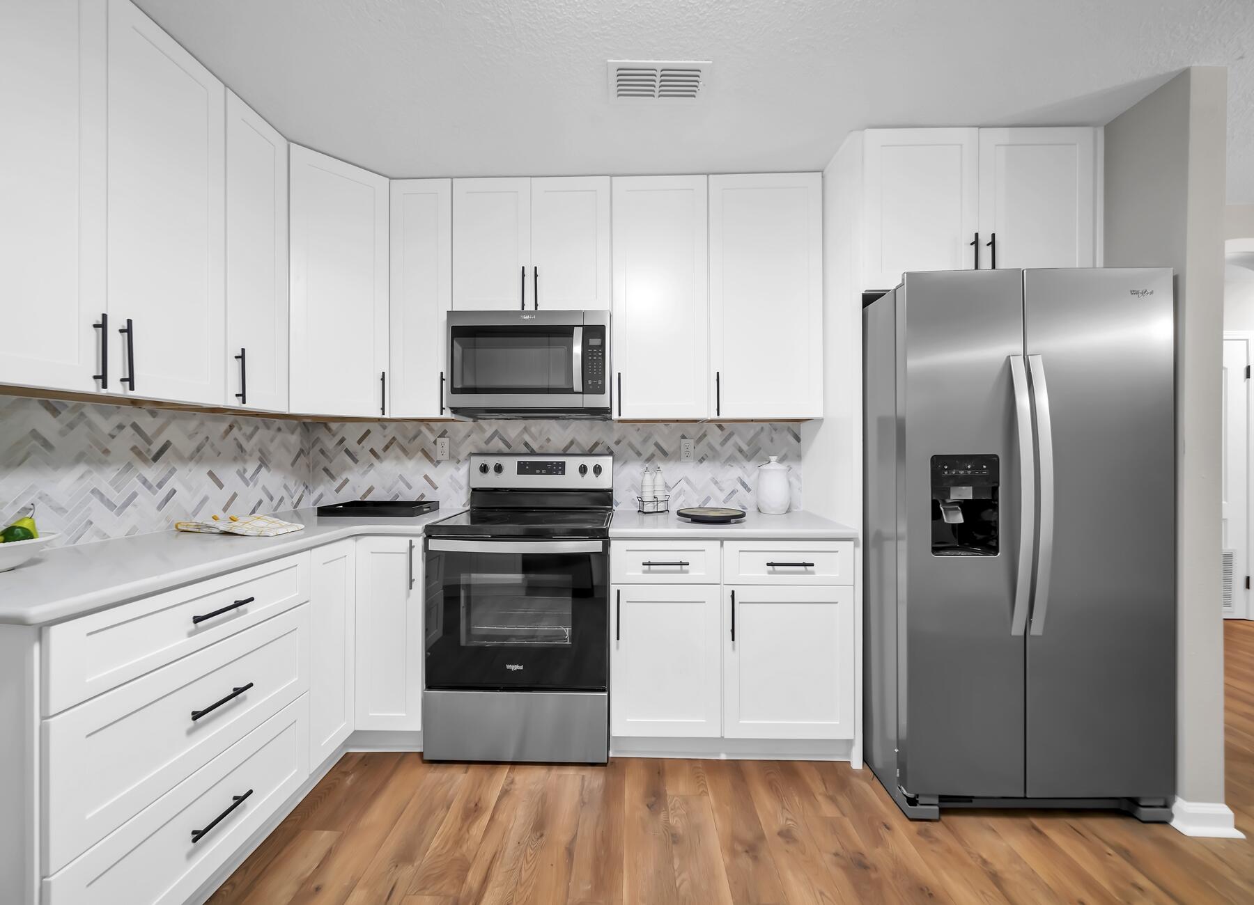 EDNEYS 2ND ADDN - Residential