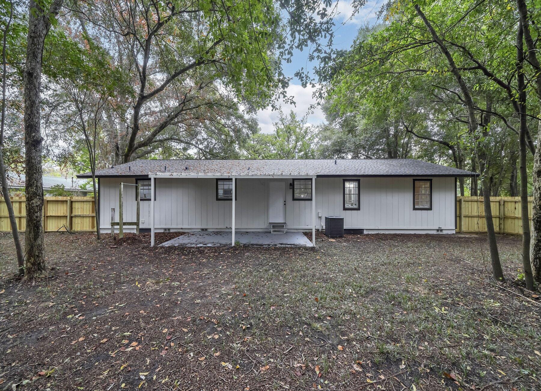 EDNEYS 2ND ADDN - Residential