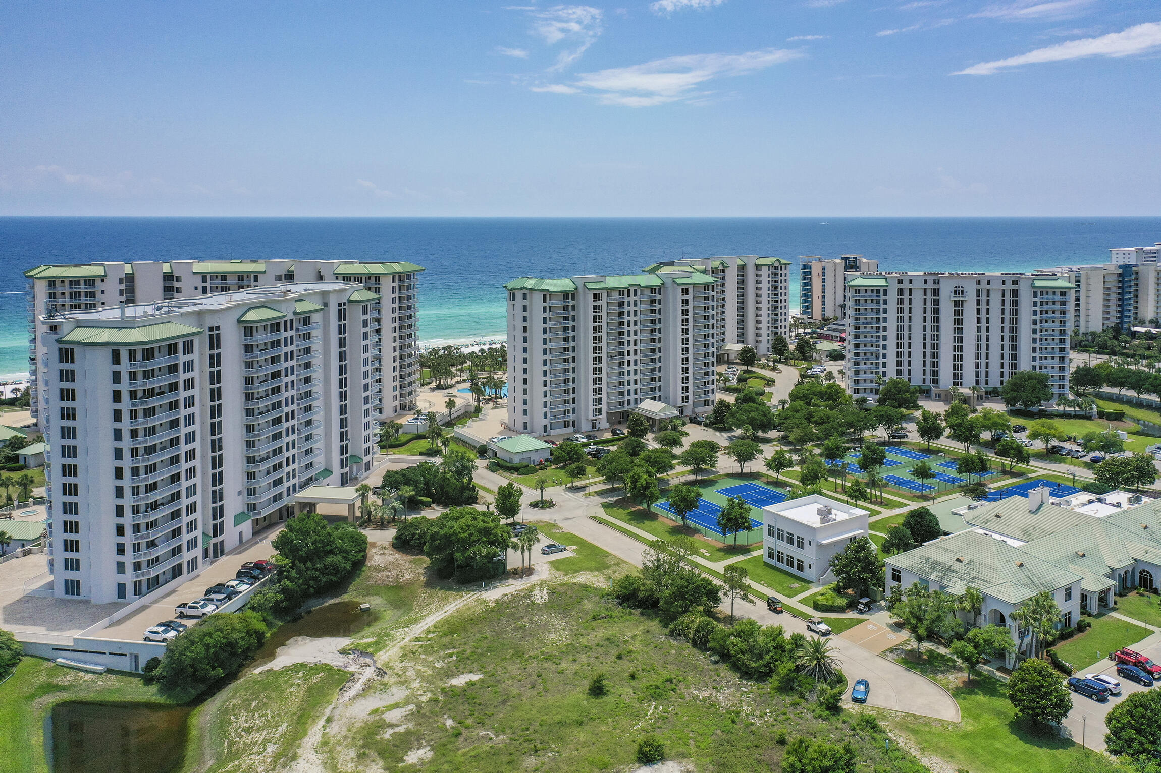 ST. CROIX AT SILVER SHELLS - Residential