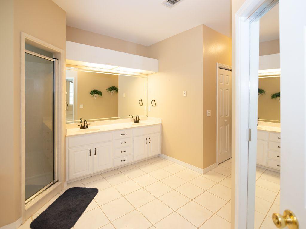 PARKWOOD ESTATES PH 5 - Residential