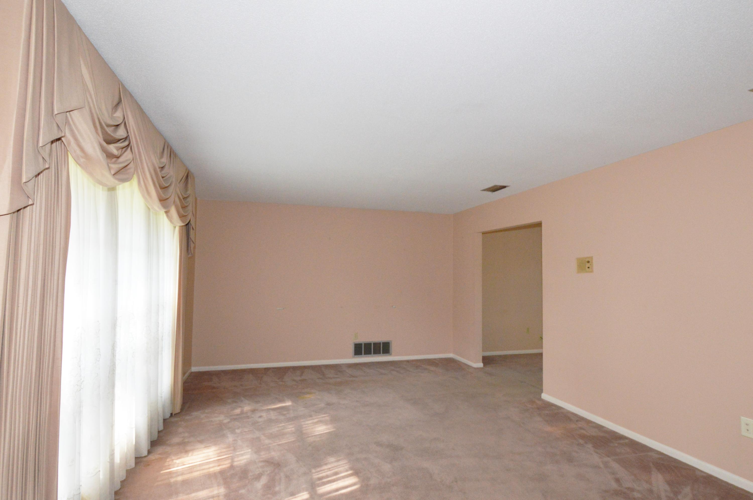 COUNTRY CLUB ESTATES 1ST ADDN - Residential