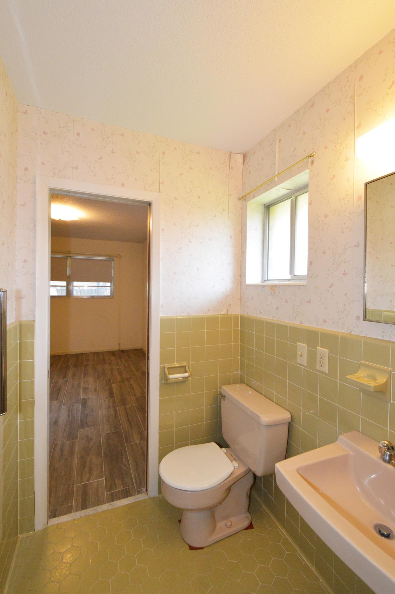 COUNTRY CLUB ESTATES 1ST ADDN - Residential