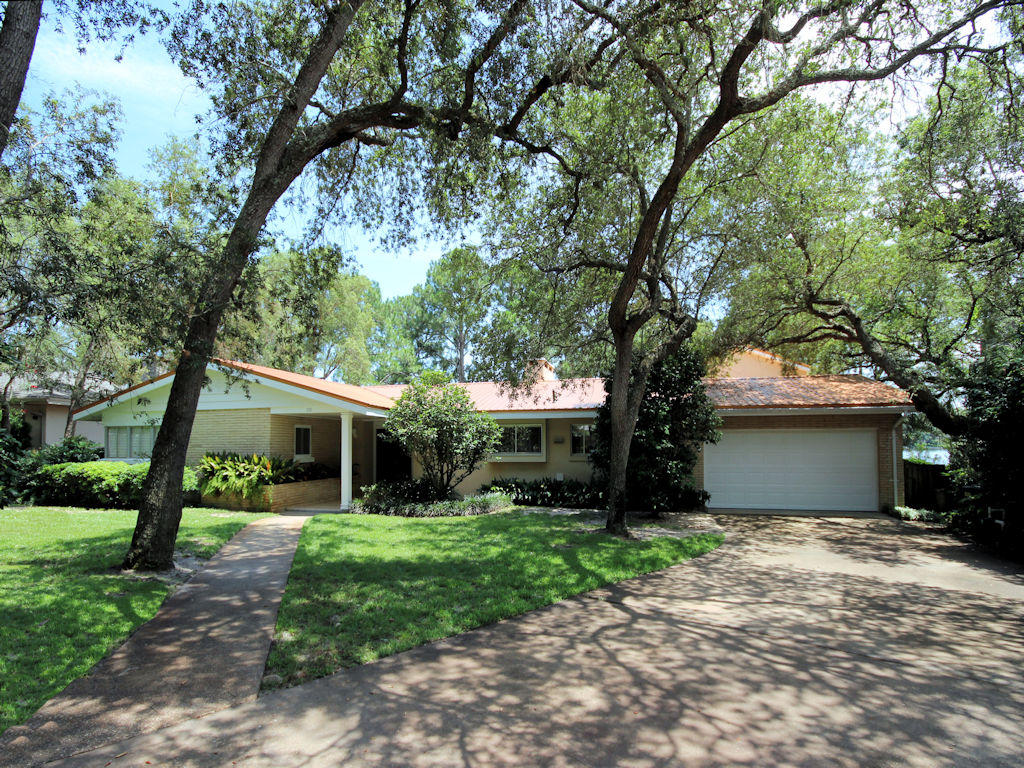 COLONY ESTATES - Residential