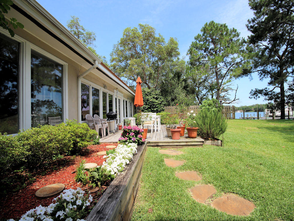 COLONY ESTATES - Residential