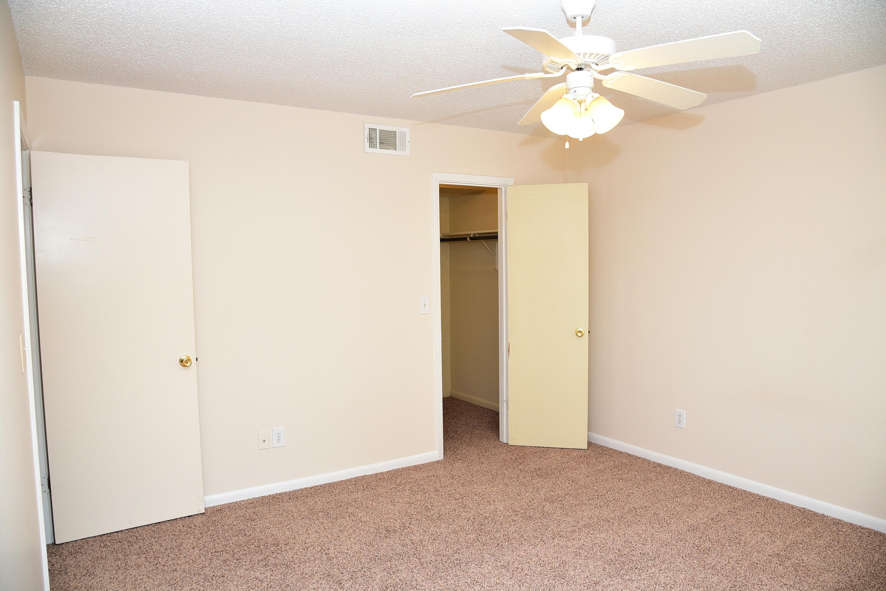 PORT DIXIE - Residential Lease