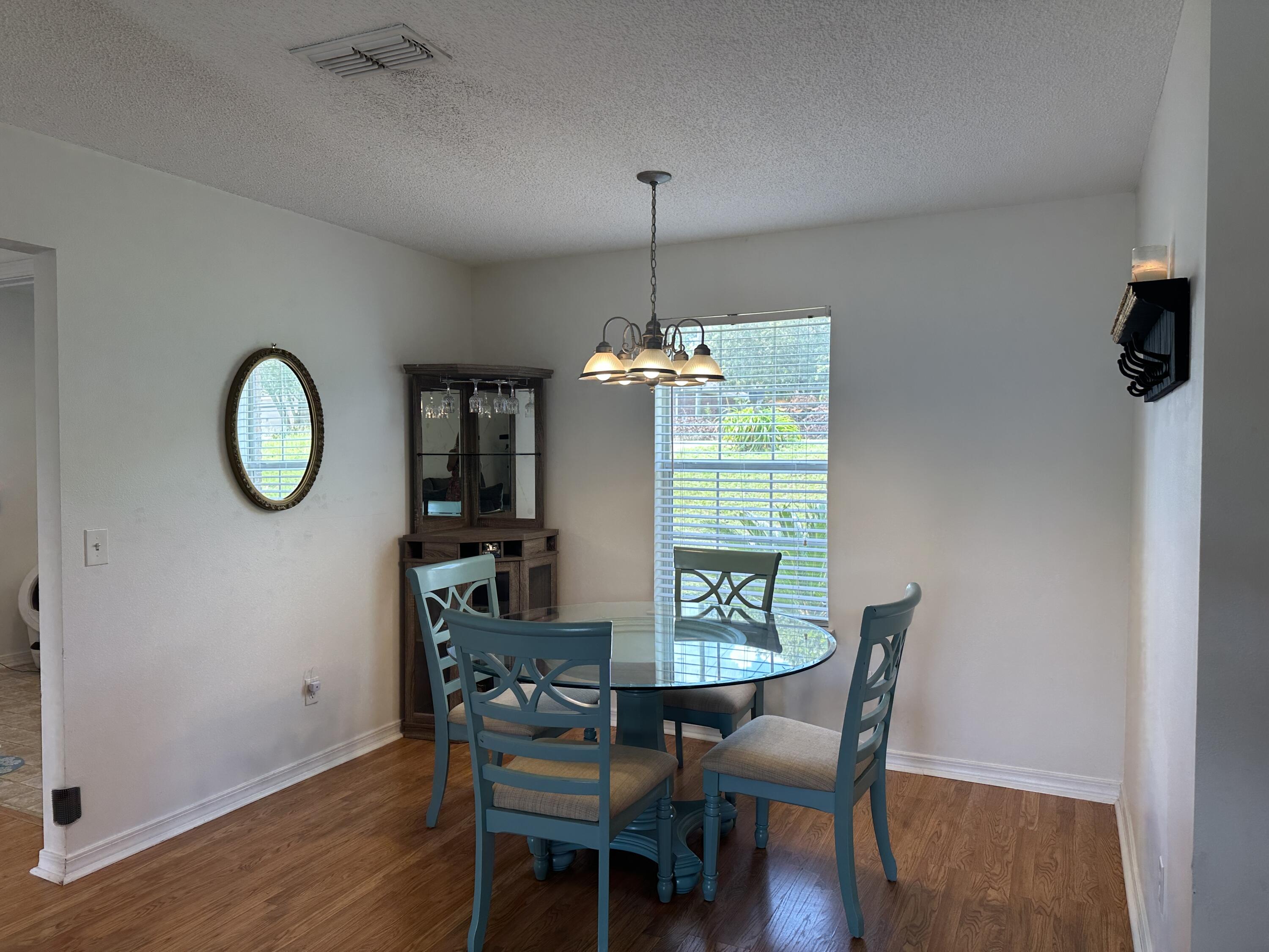 COUNTRYVIEW ESTATES 10TH ADDN - Residential