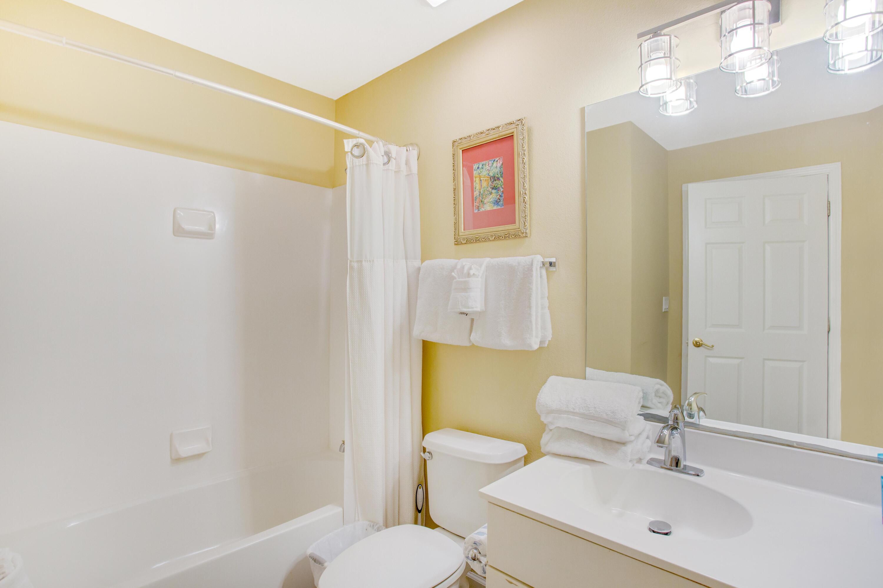 INN AT BLUE MOUNTAIN BEACH - Residential