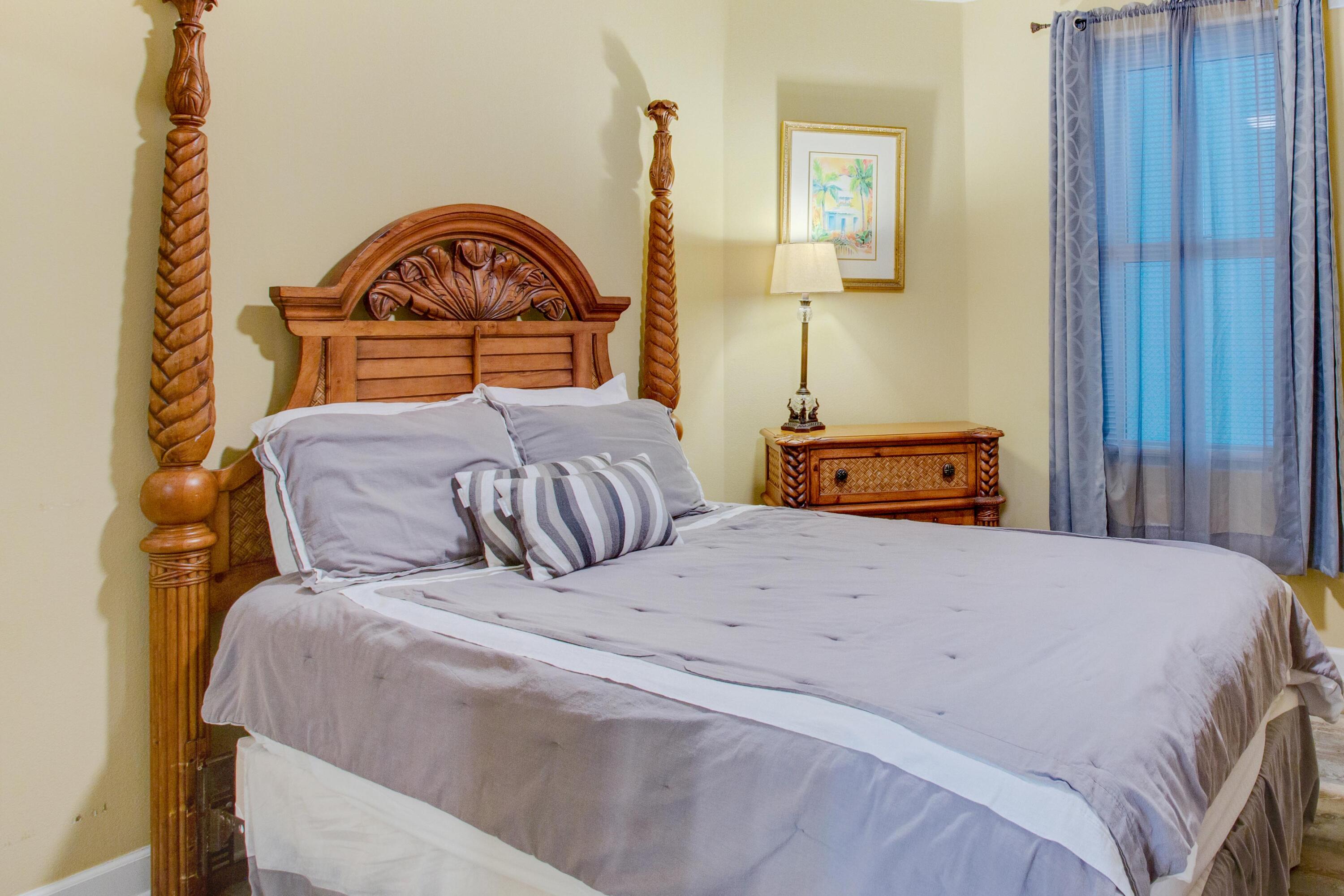 INN AT BLUE MOUNTAIN BEACH - Residential