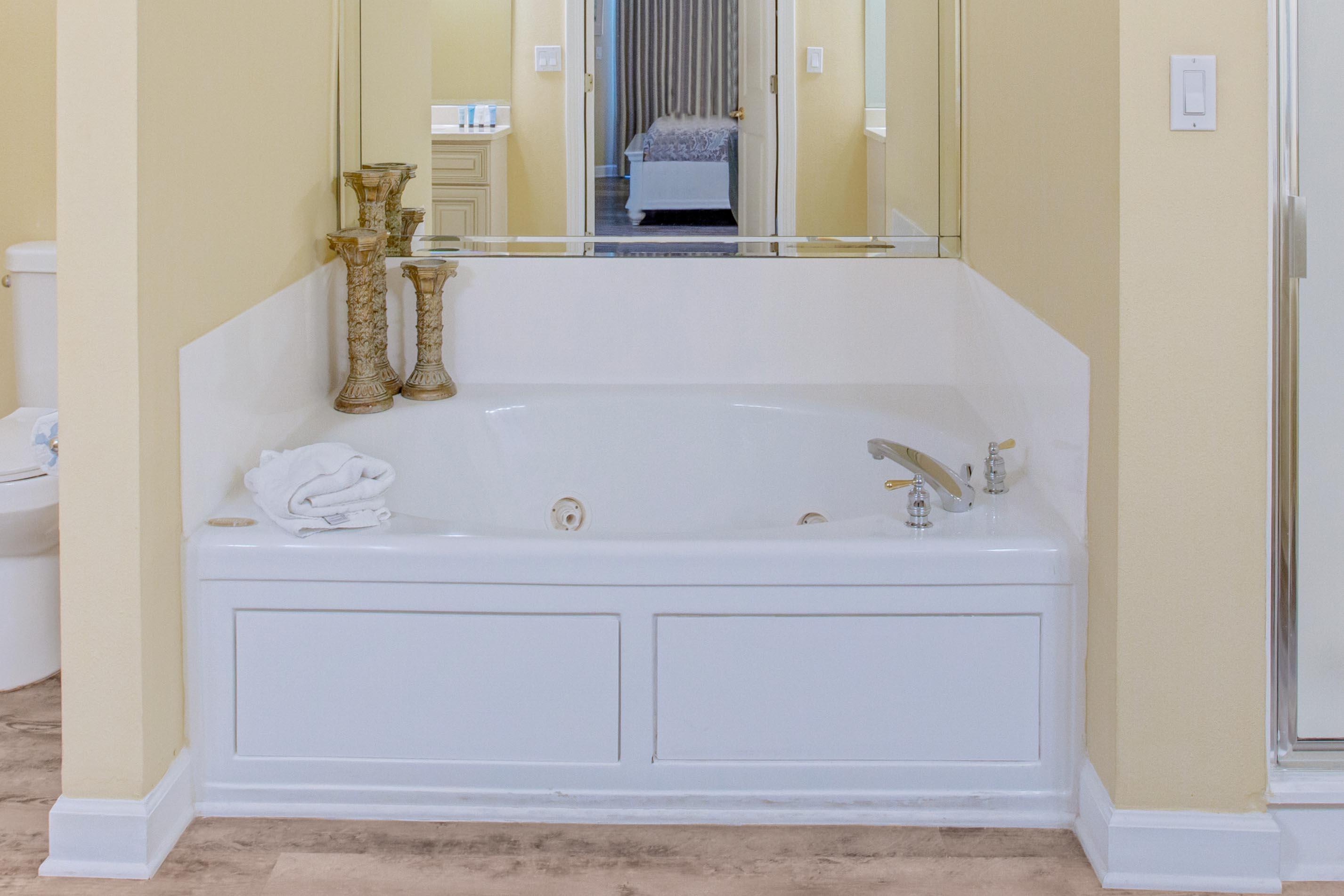 INN AT BLUE MOUNTAIN BEACH - Residential