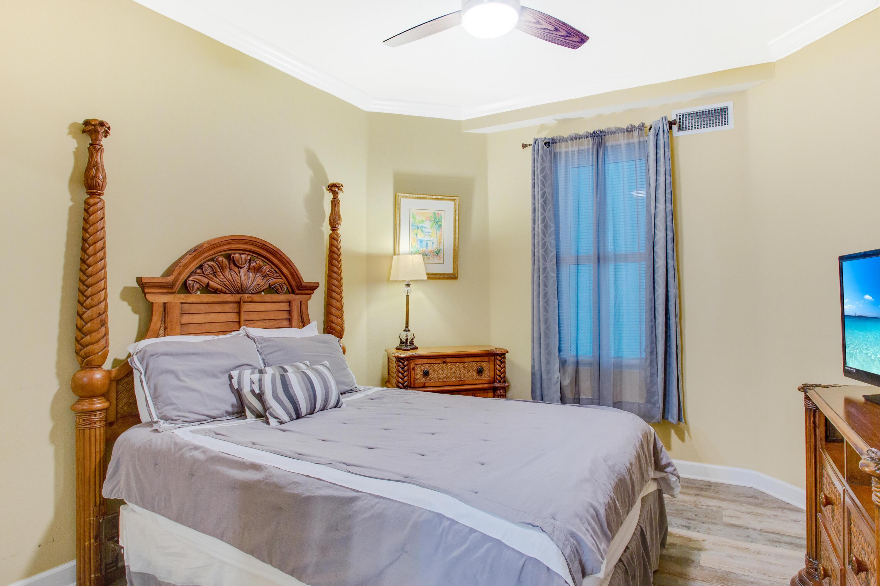 INN AT BLUE MOUNTAIN BEACH - Residential