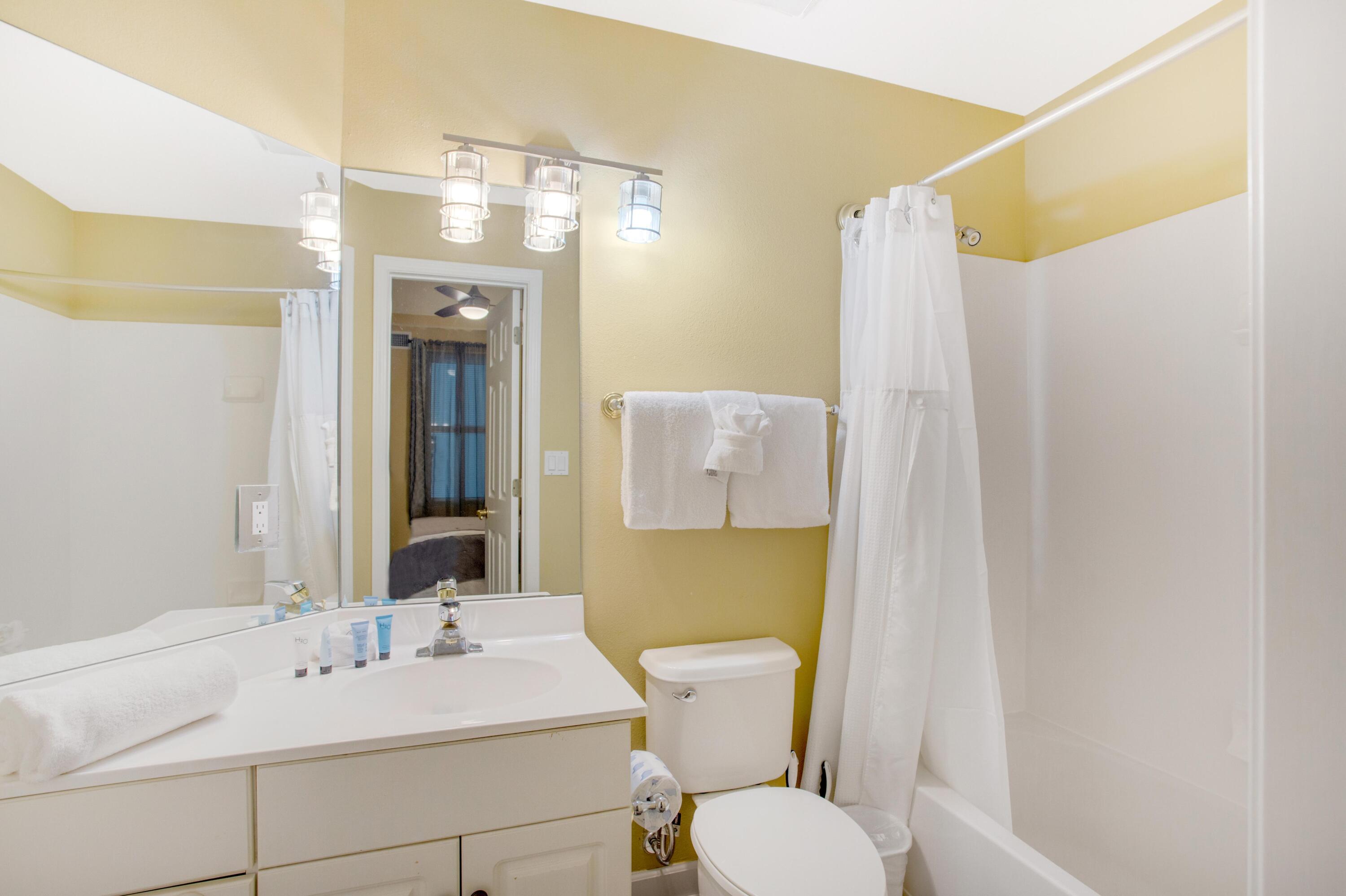 INN AT BLUE MOUNTAIN BEACH - Residential