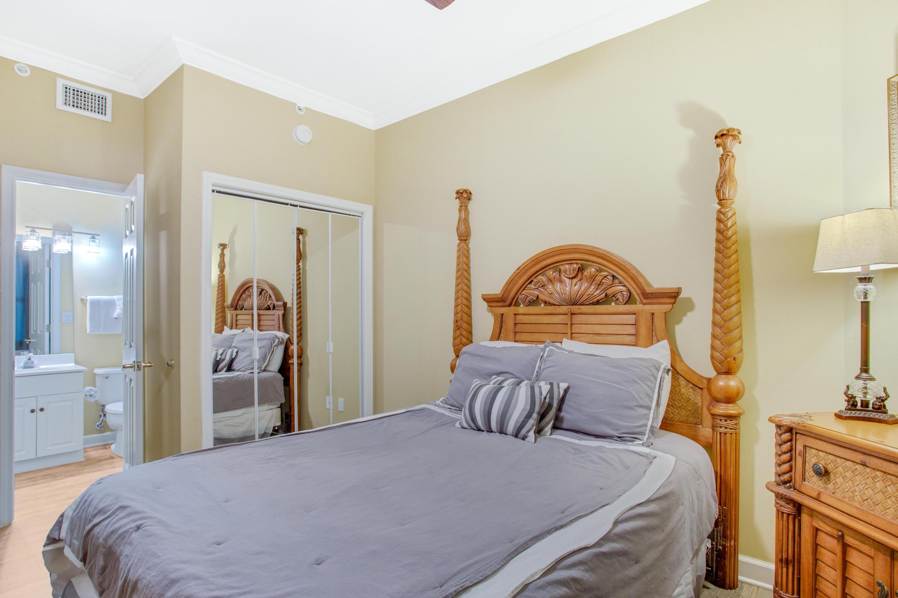 INN AT BLUE MOUNTAIN BEACH - Residential