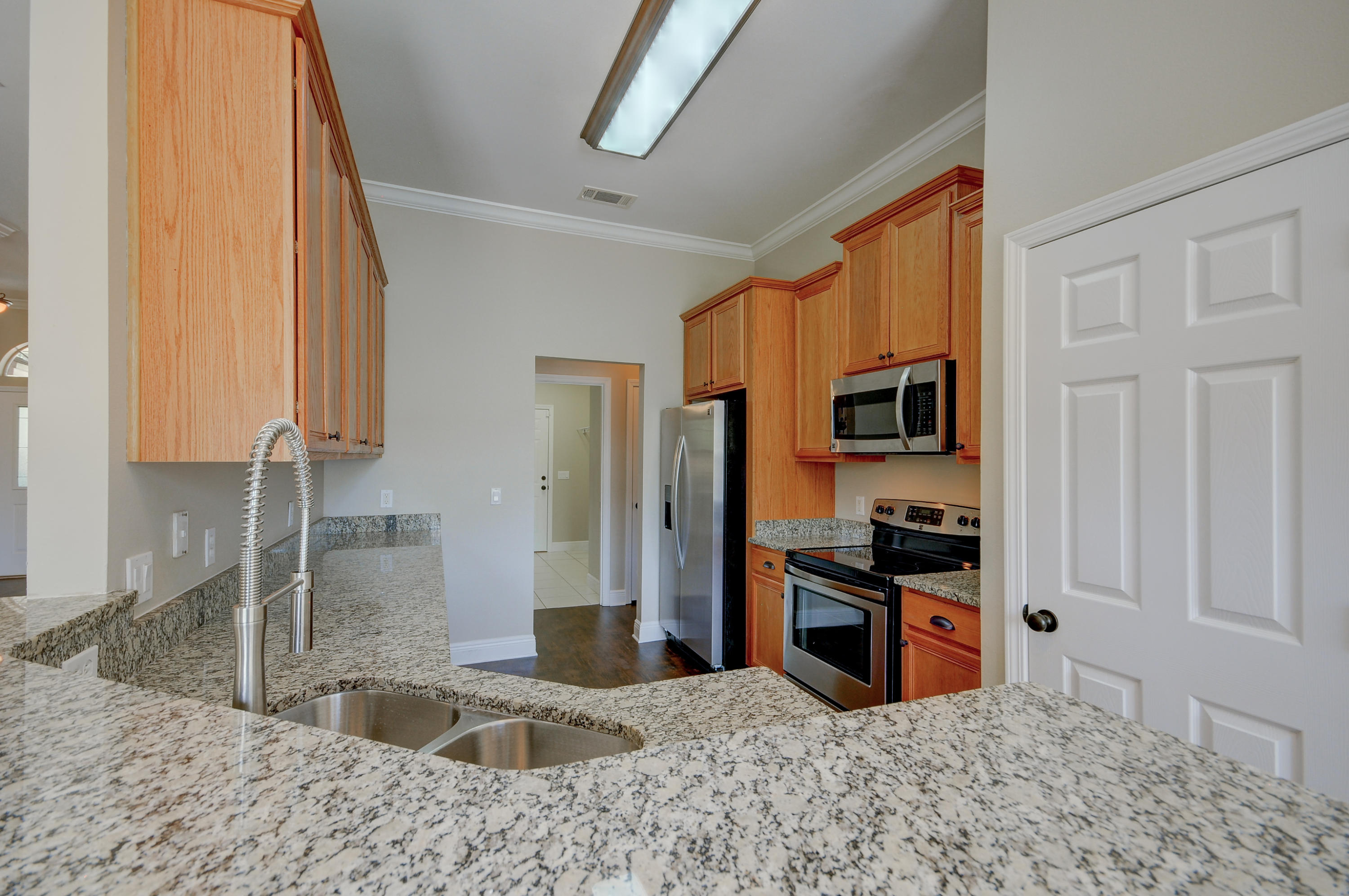 CEDAR LAKE - Residential