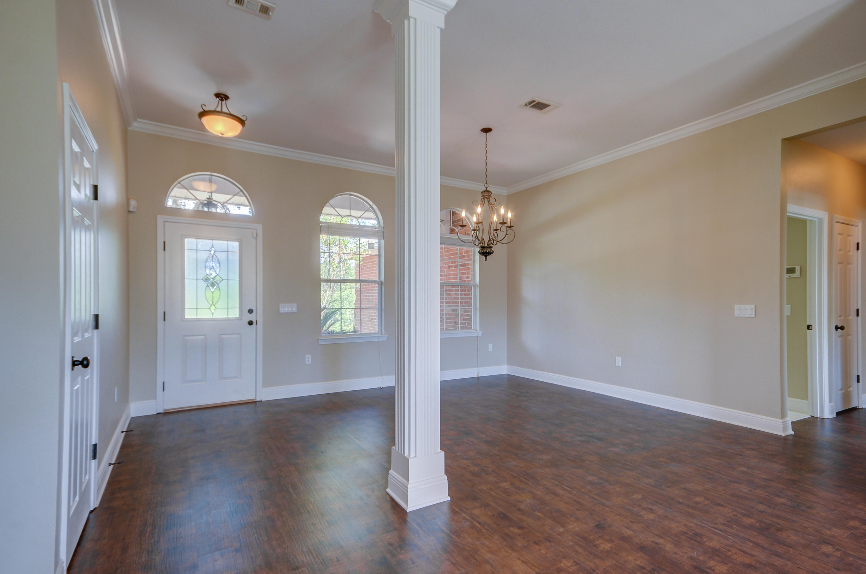 CEDAR LAKE - Residential