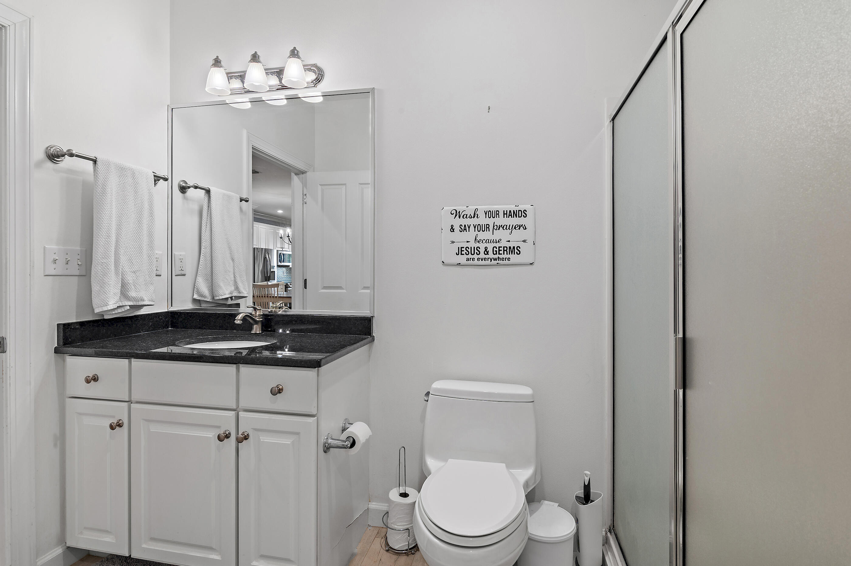 CRYSTAL LAKE - Residential