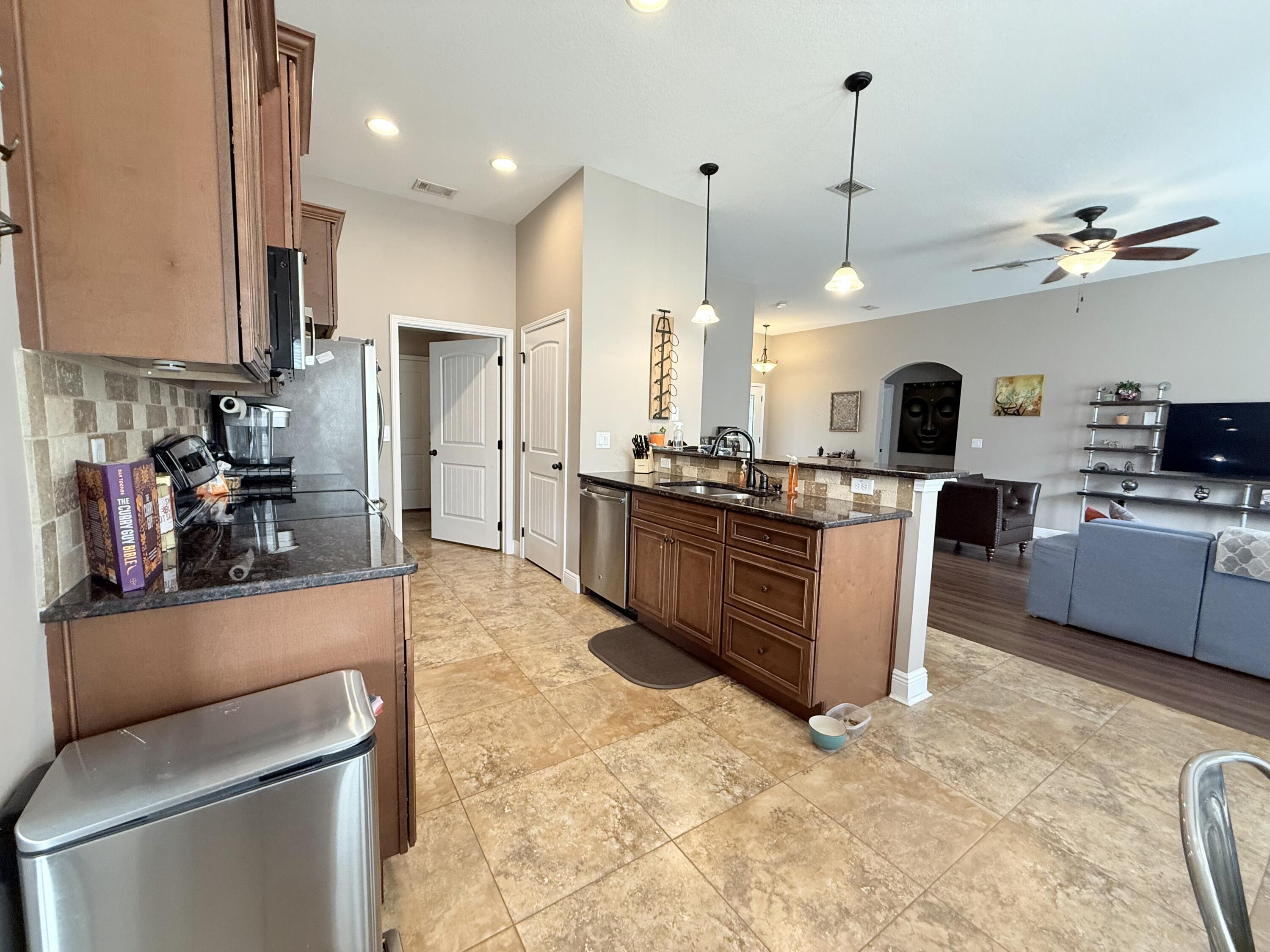 n/a - Residential Lease