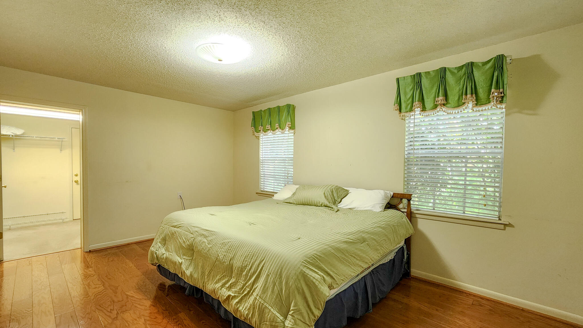 BAYOU POQUITO - Residential