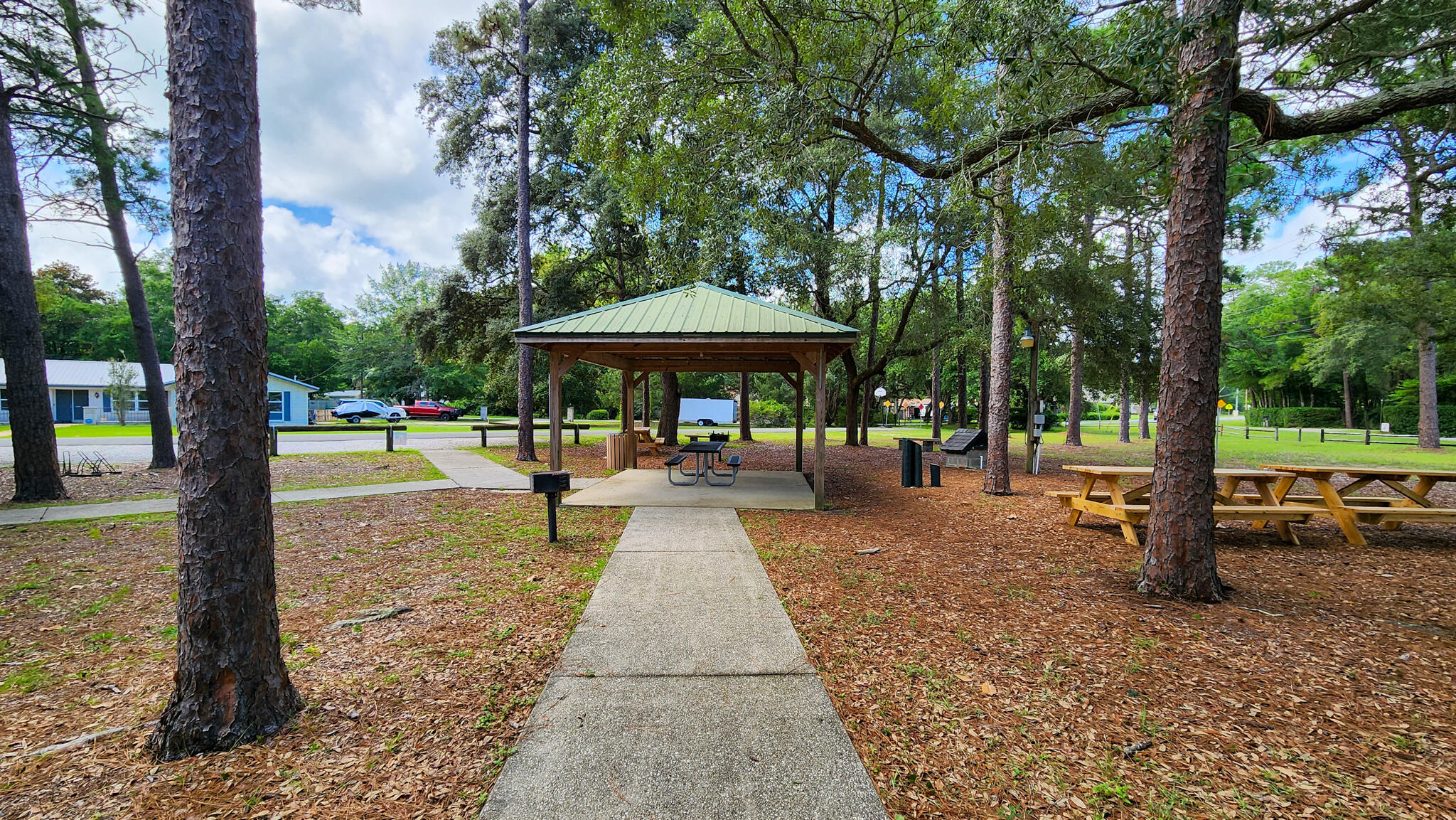 BAYOU POQUITO - Residential
