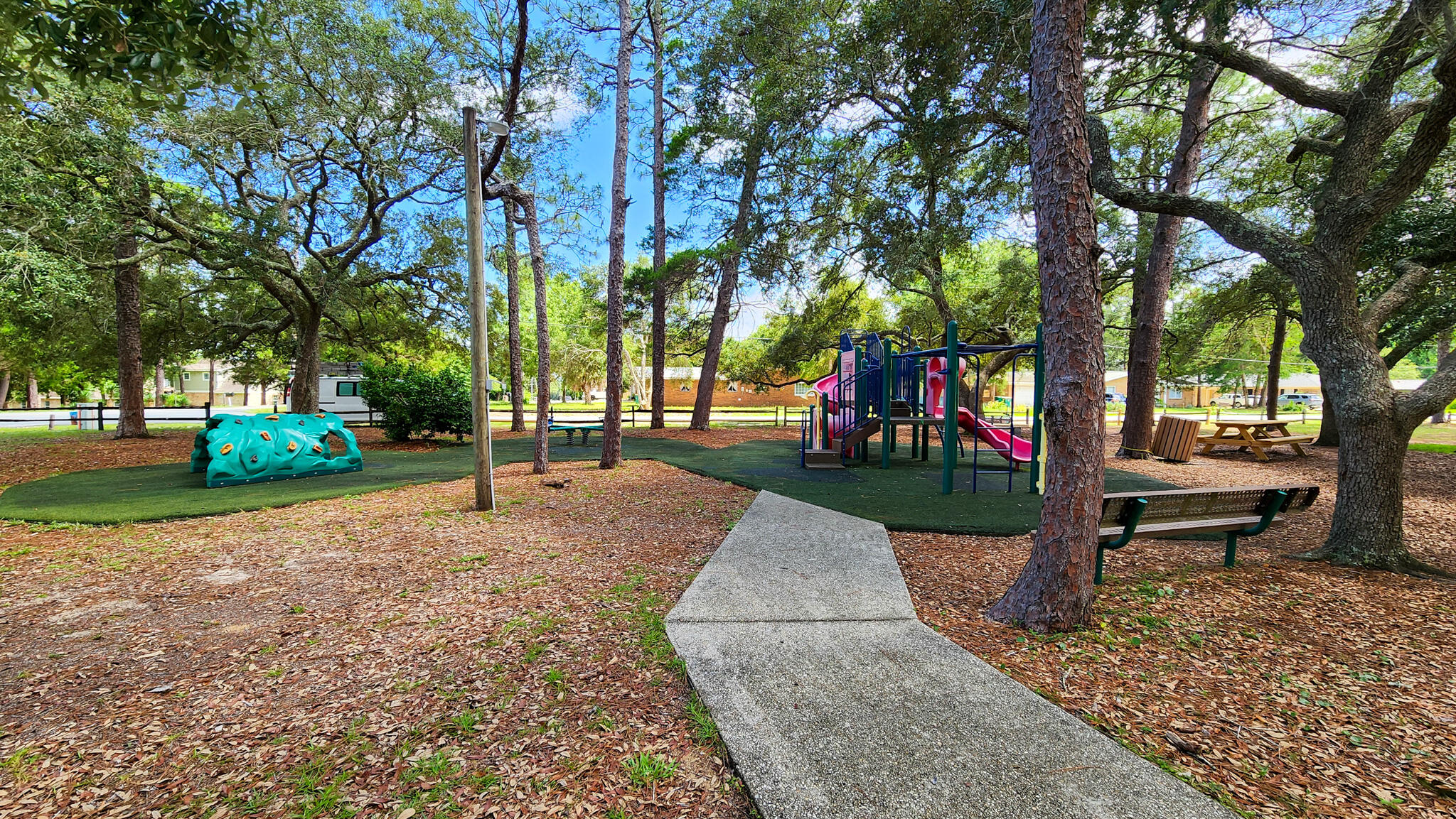 BAYOU POQUITO - Residential