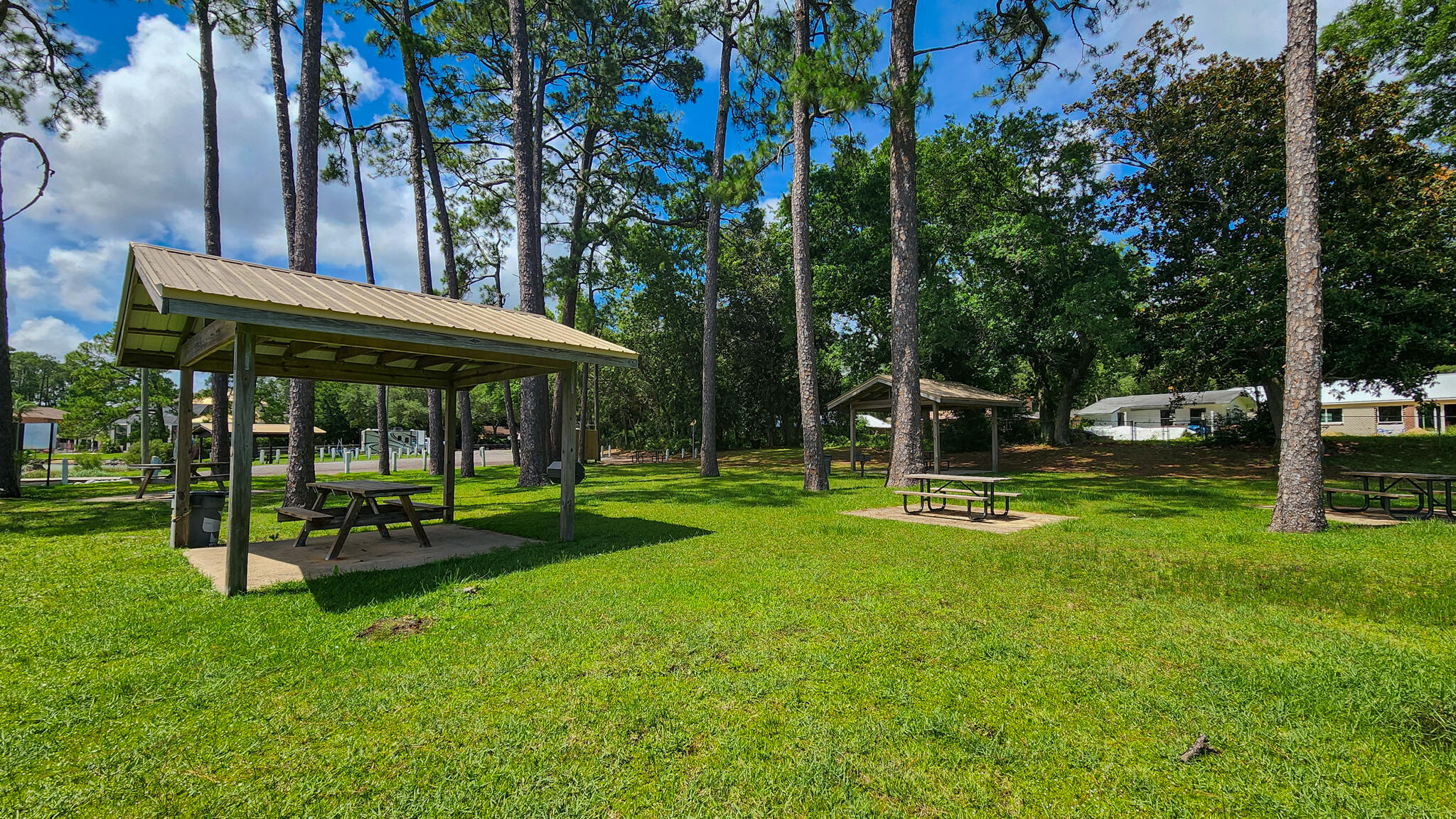 BAYOU POQUITO - Residential