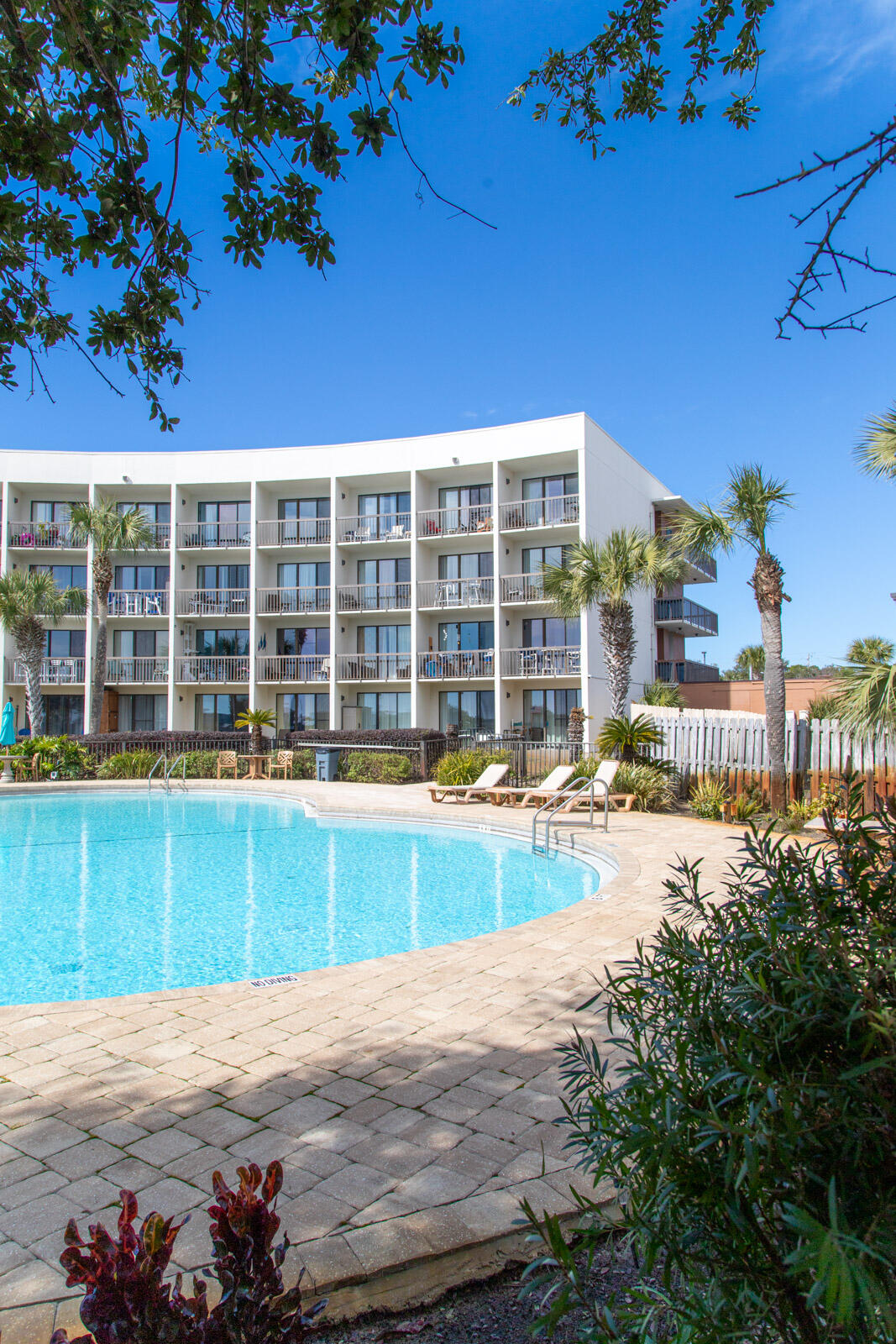 PIRATES BAY PH I UNIT B315 - Residential