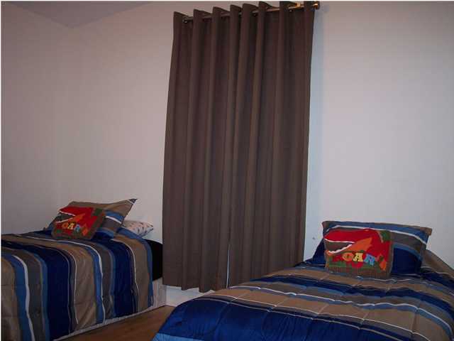 TOWN OF SANTA ROSA - Residential