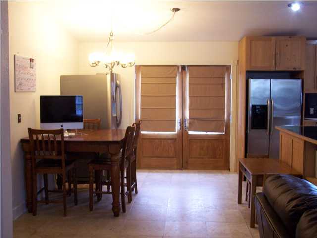 TOWN OF SANTA ROSA - Residential