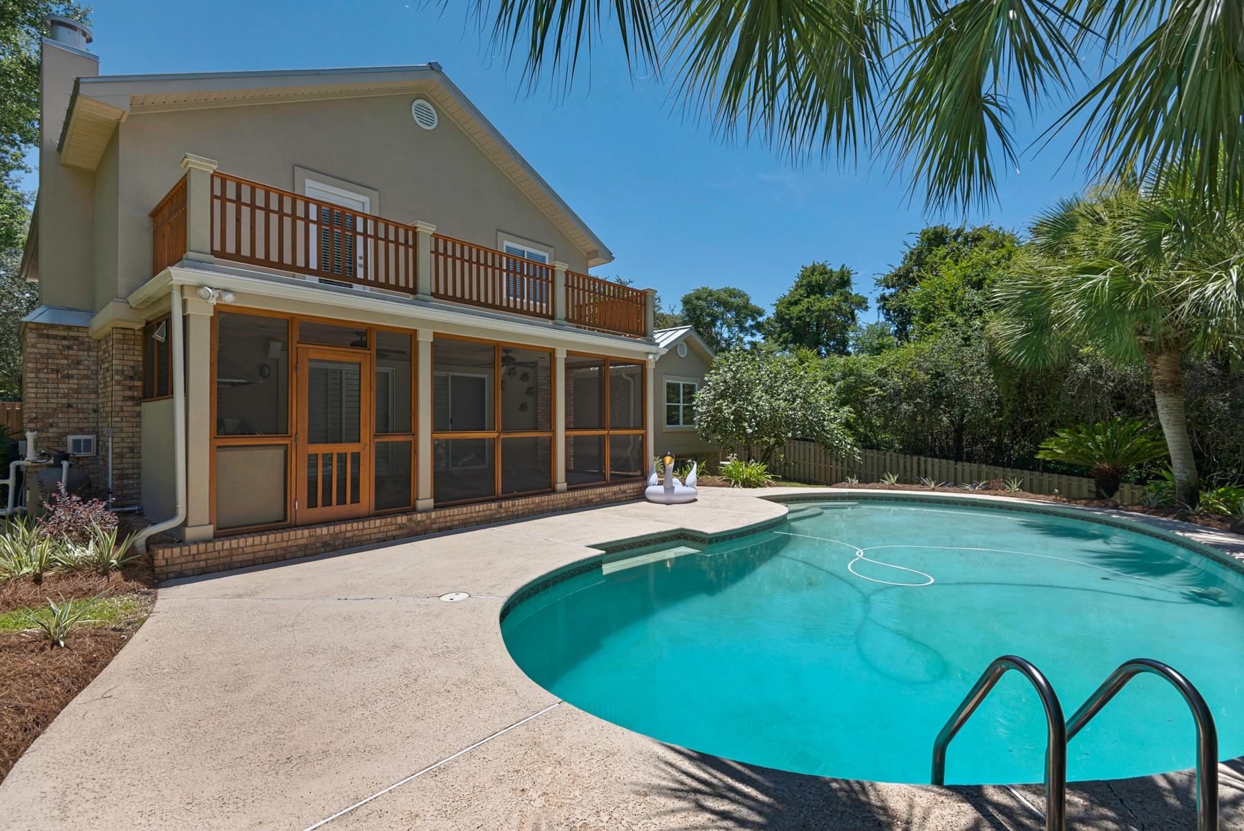 KELL-AIRE GARDENS - Residential