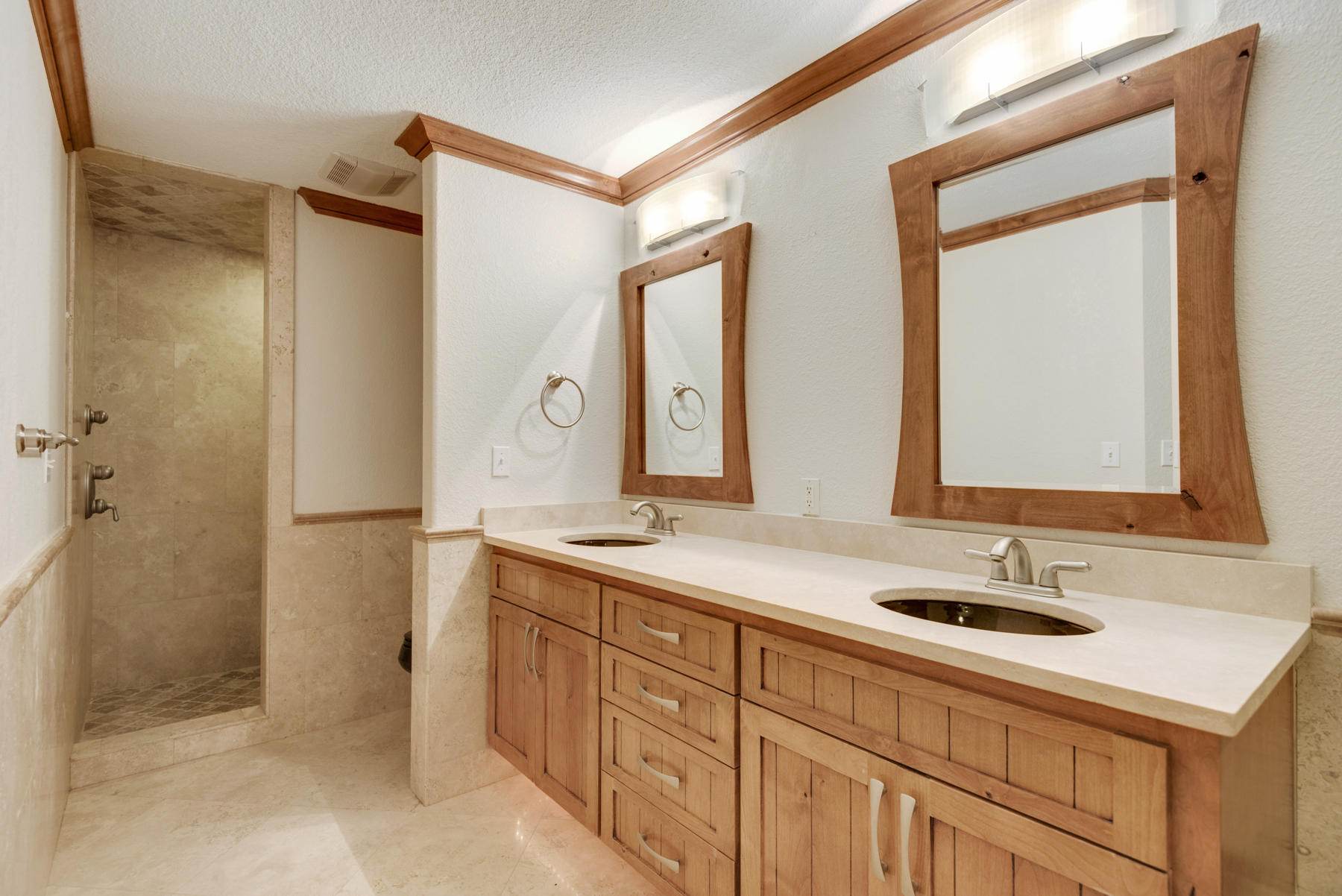 KELL-AIRE GARDENS - Residential